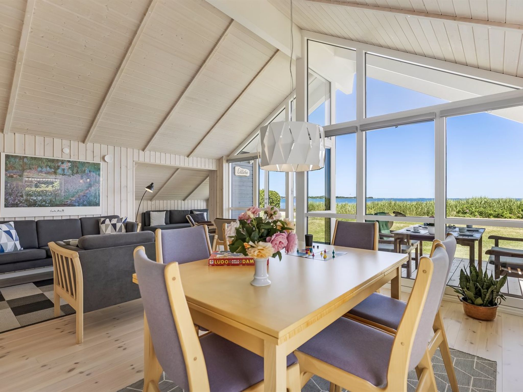 "Amma" - 15m from the sea - Binnen