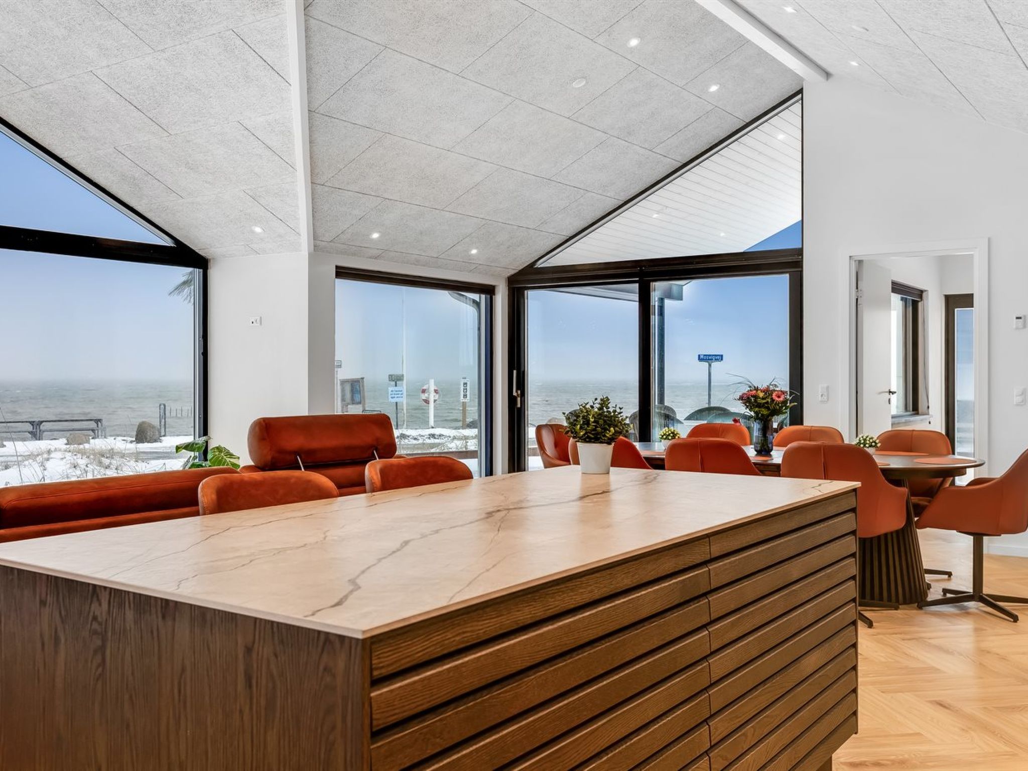 "Catalina" - 30m from the sea-Dedans