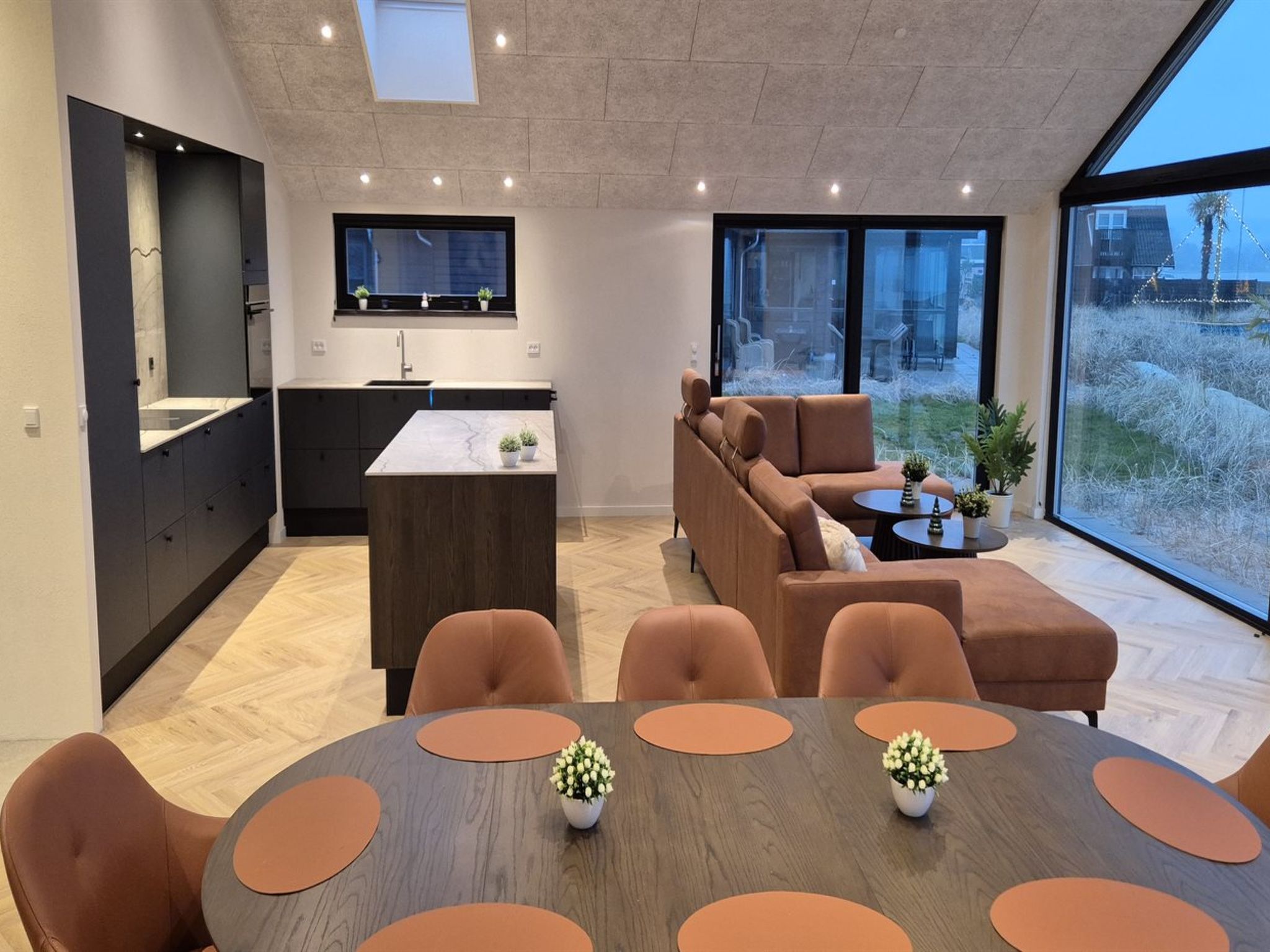 "Catalina" - 30m from the sea-Dedans