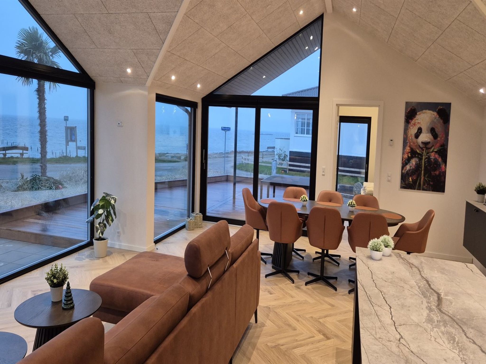 "Catalina" - 30m from the sea-Dedans