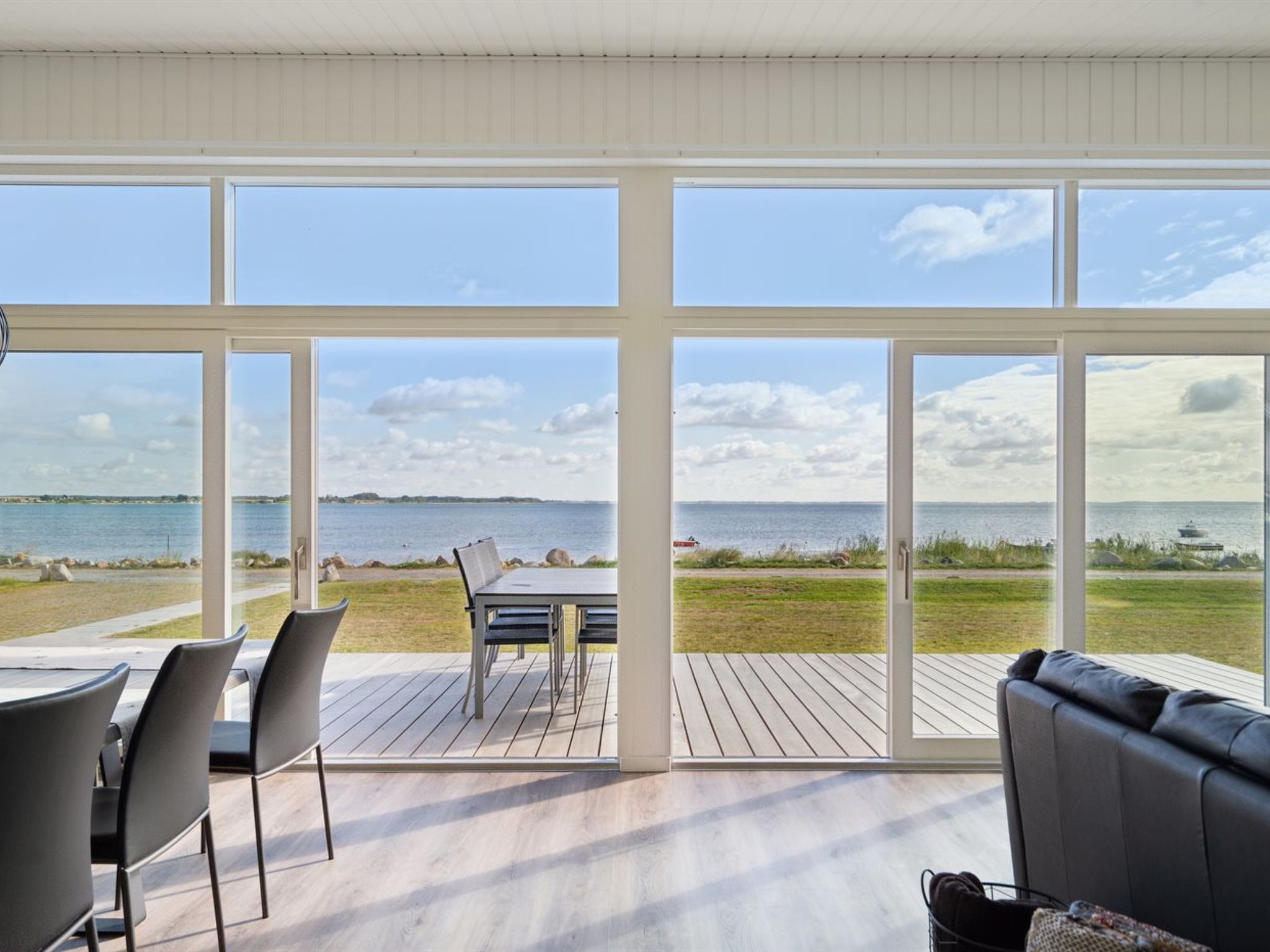 "Eljas" - 10m from the sea-Buiten