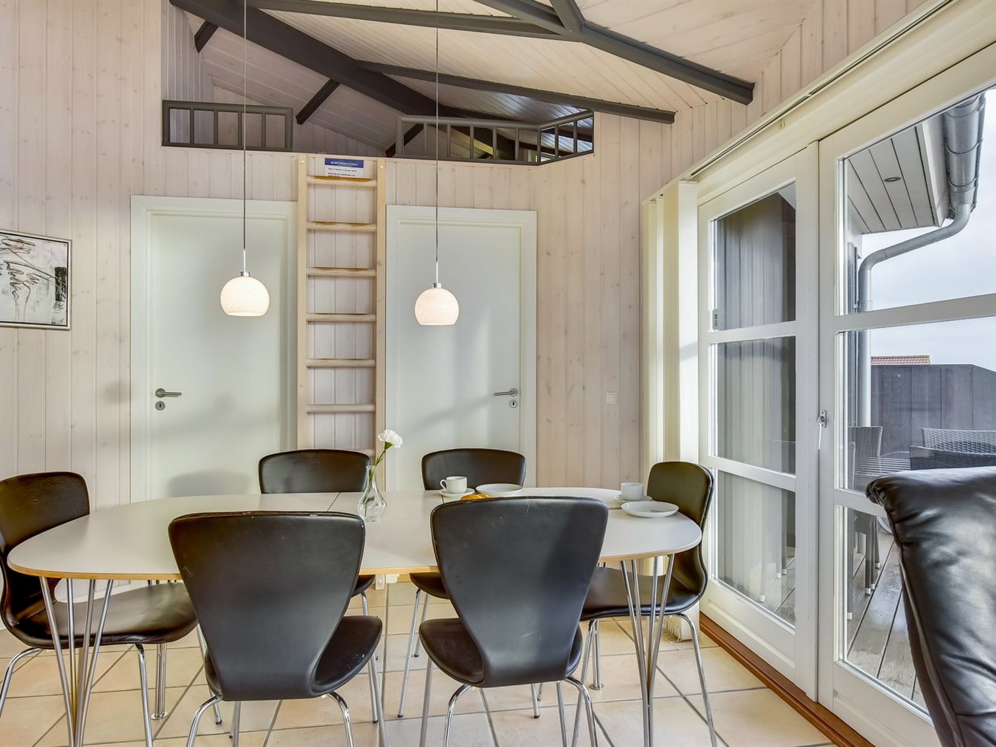 "Maj" - 150m from the sea - Drinnen