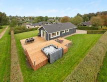 Serey: Sauna & hottub villa op 500m van strand in Hejls - thumbnail 2