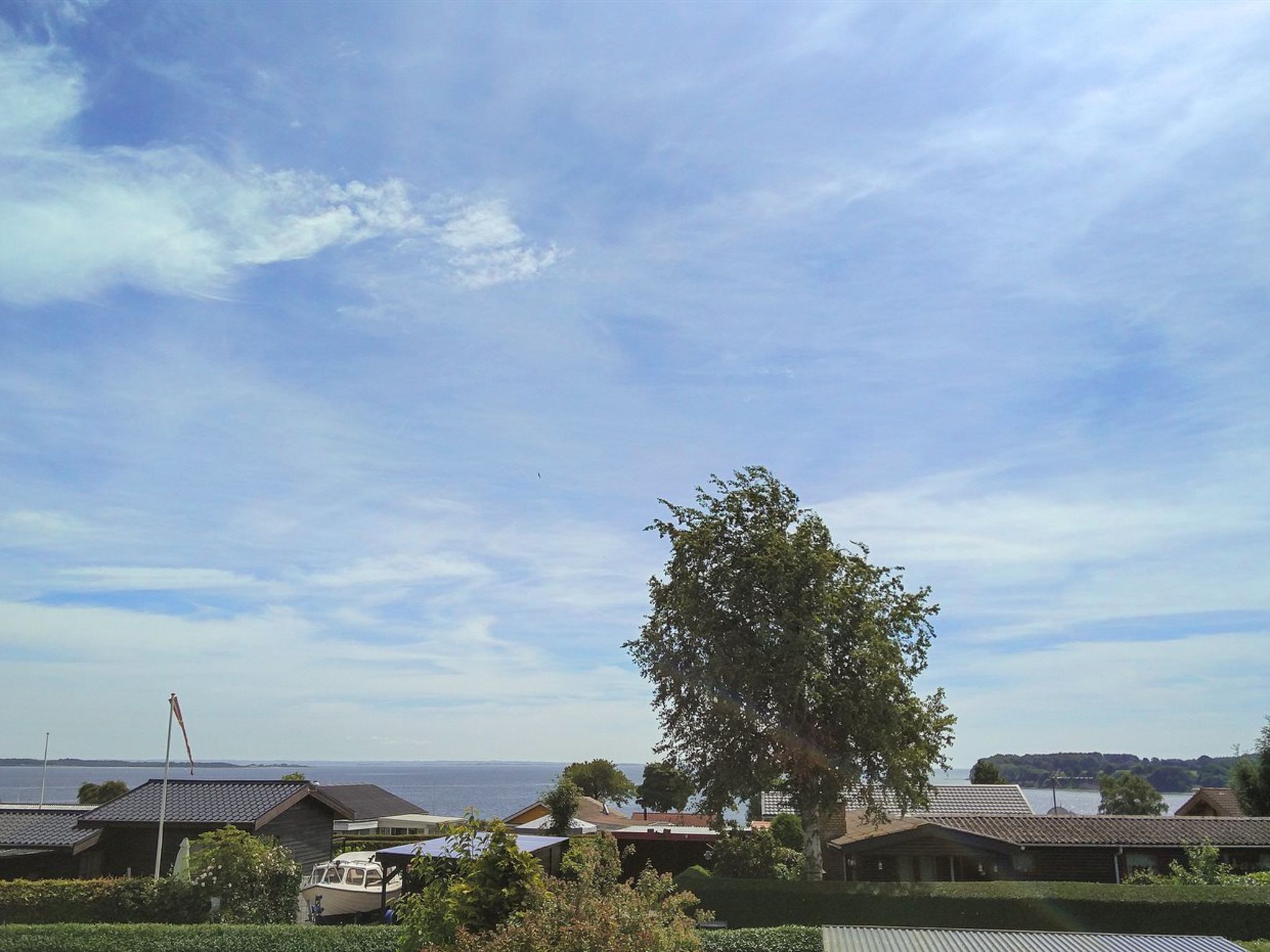 "Stenkil" - 250m from the sea - Outside