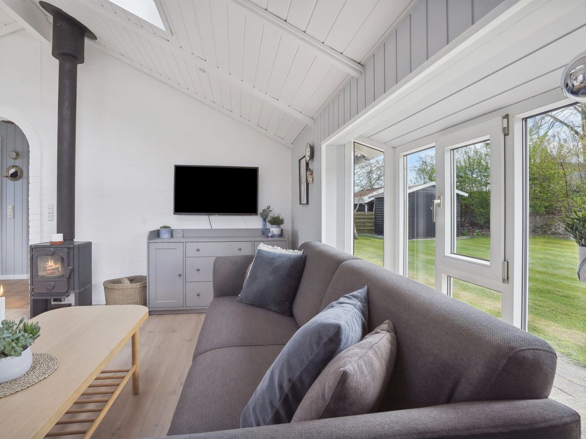 "Petrus" - 750m from the sea-Inside