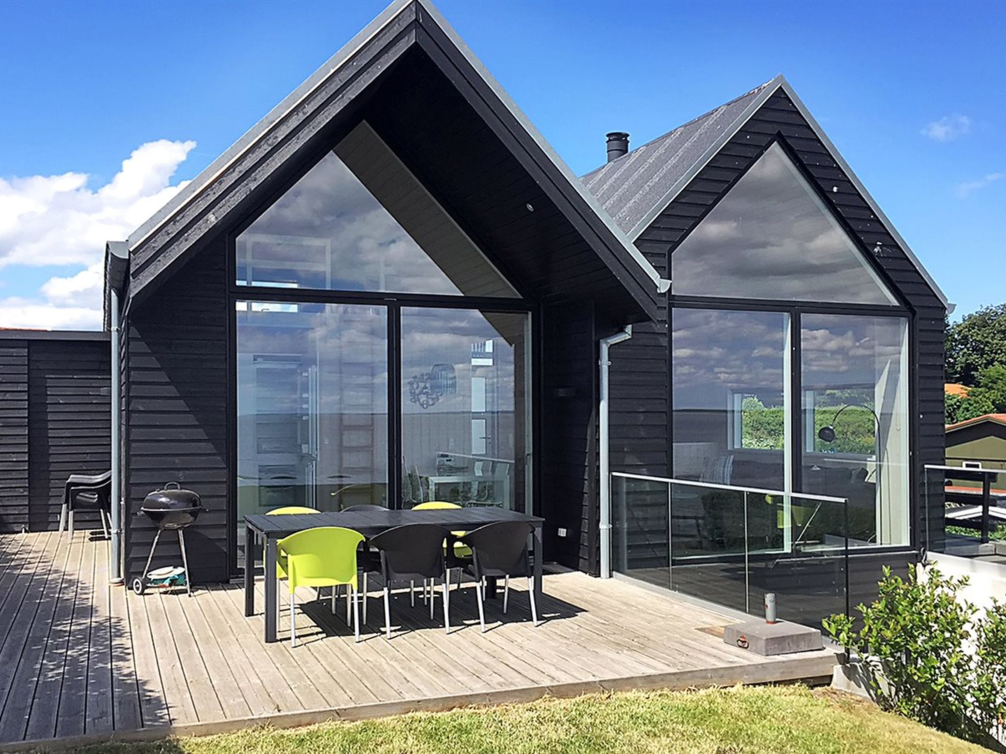 "Reinhard" - 50m from the sea-Buiten