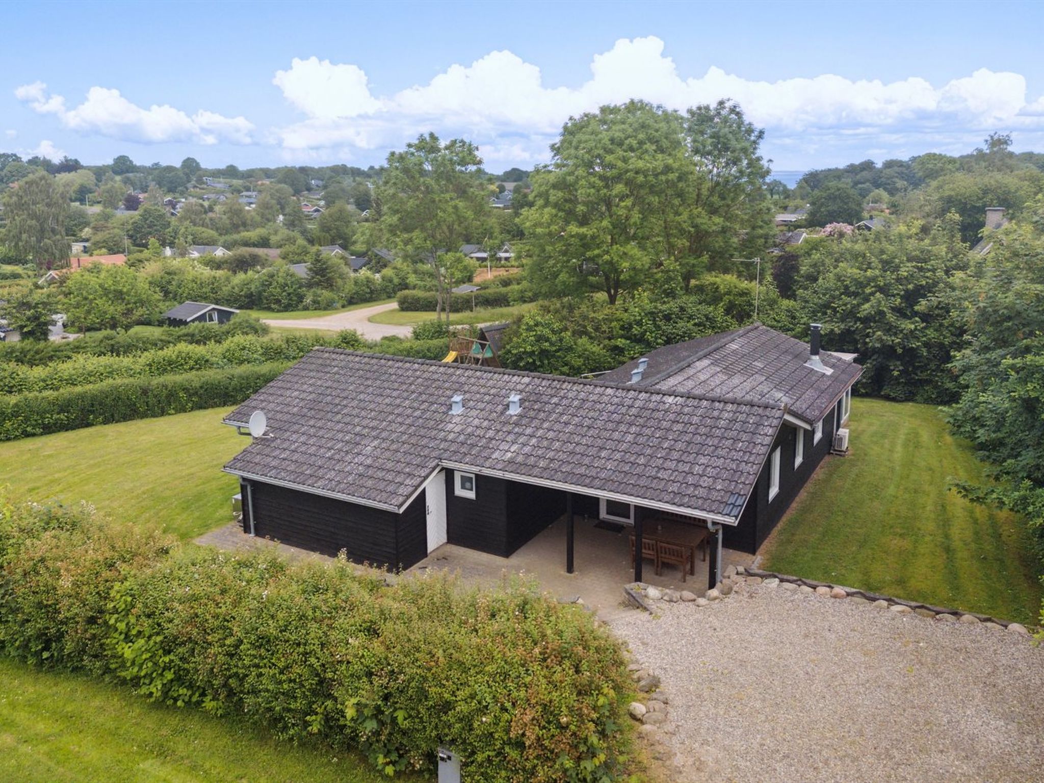 "Peder" - 950m from the sea