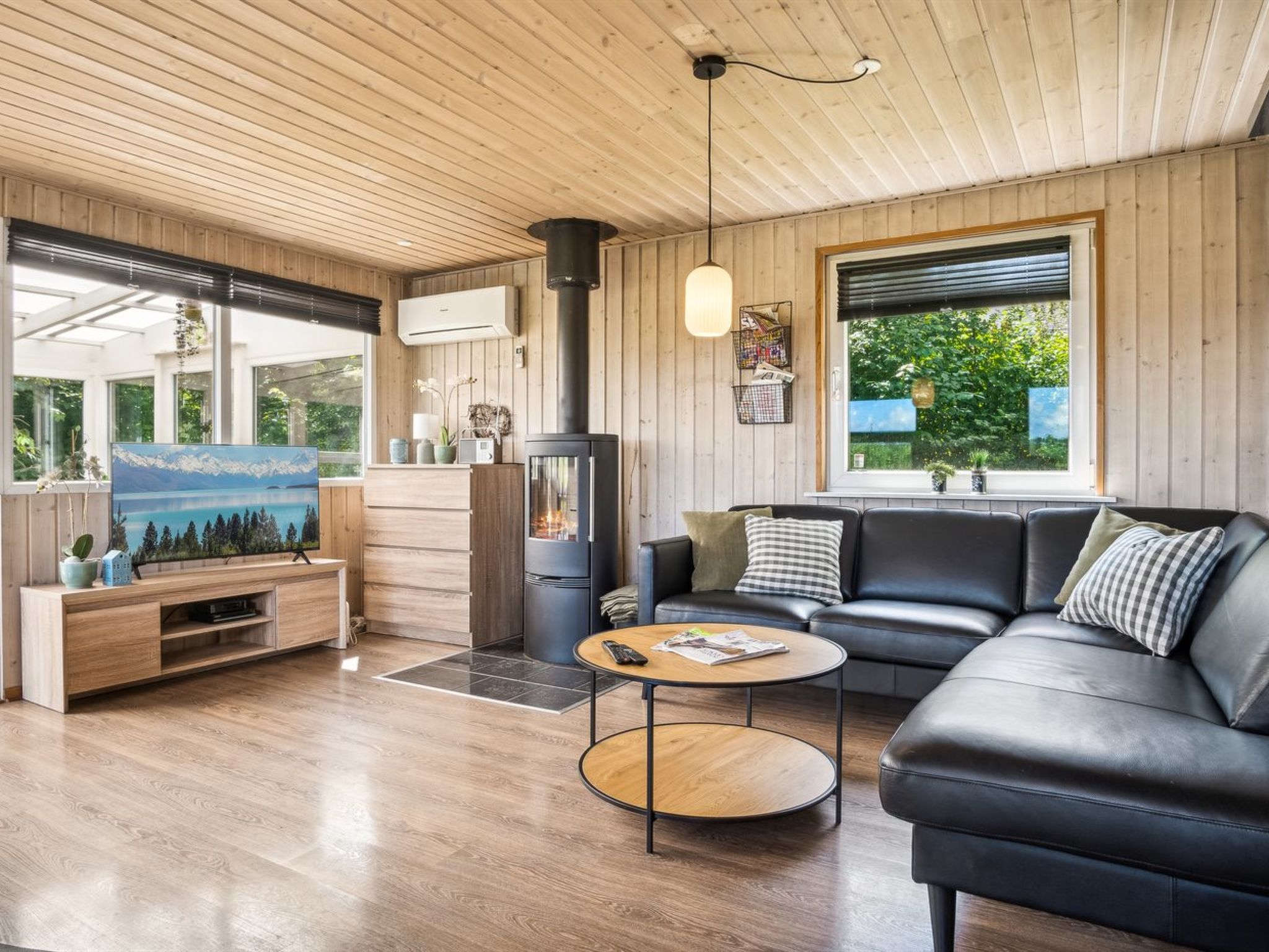 "Peder" - 950m from the sea-Binnen