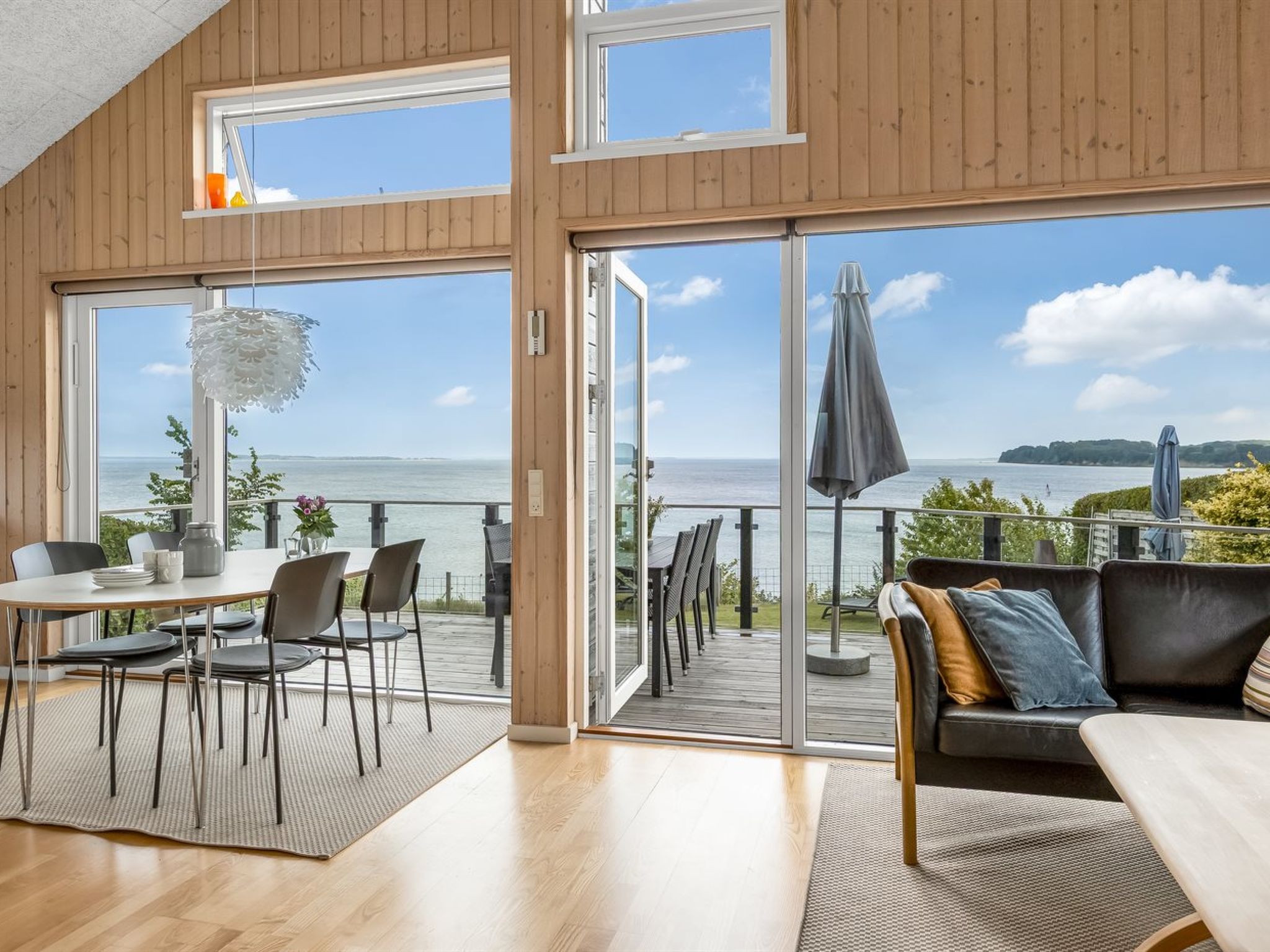 "Majbritt" - 50m from the sea