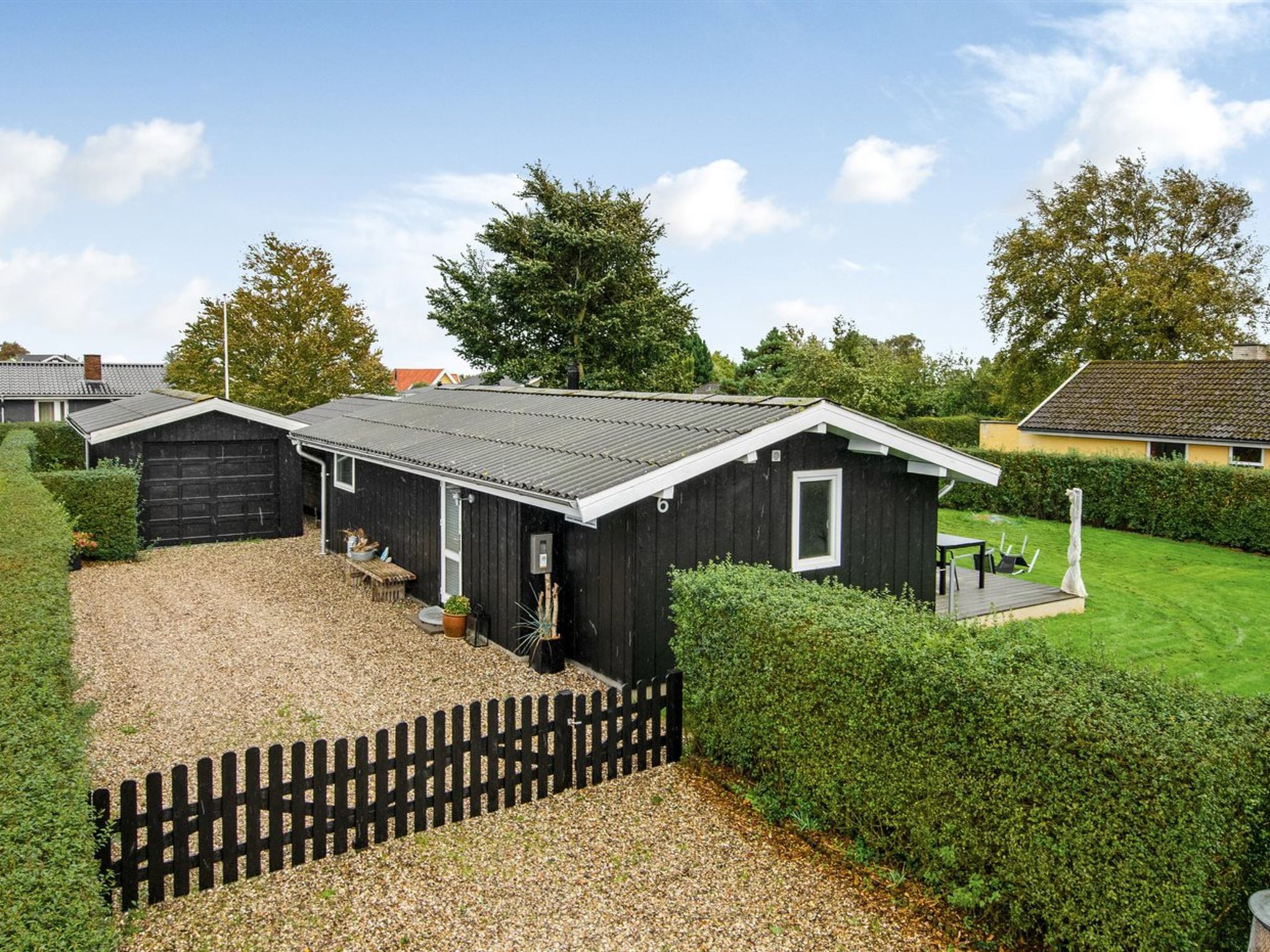 "Florina" - 700m from the sea-Buiten