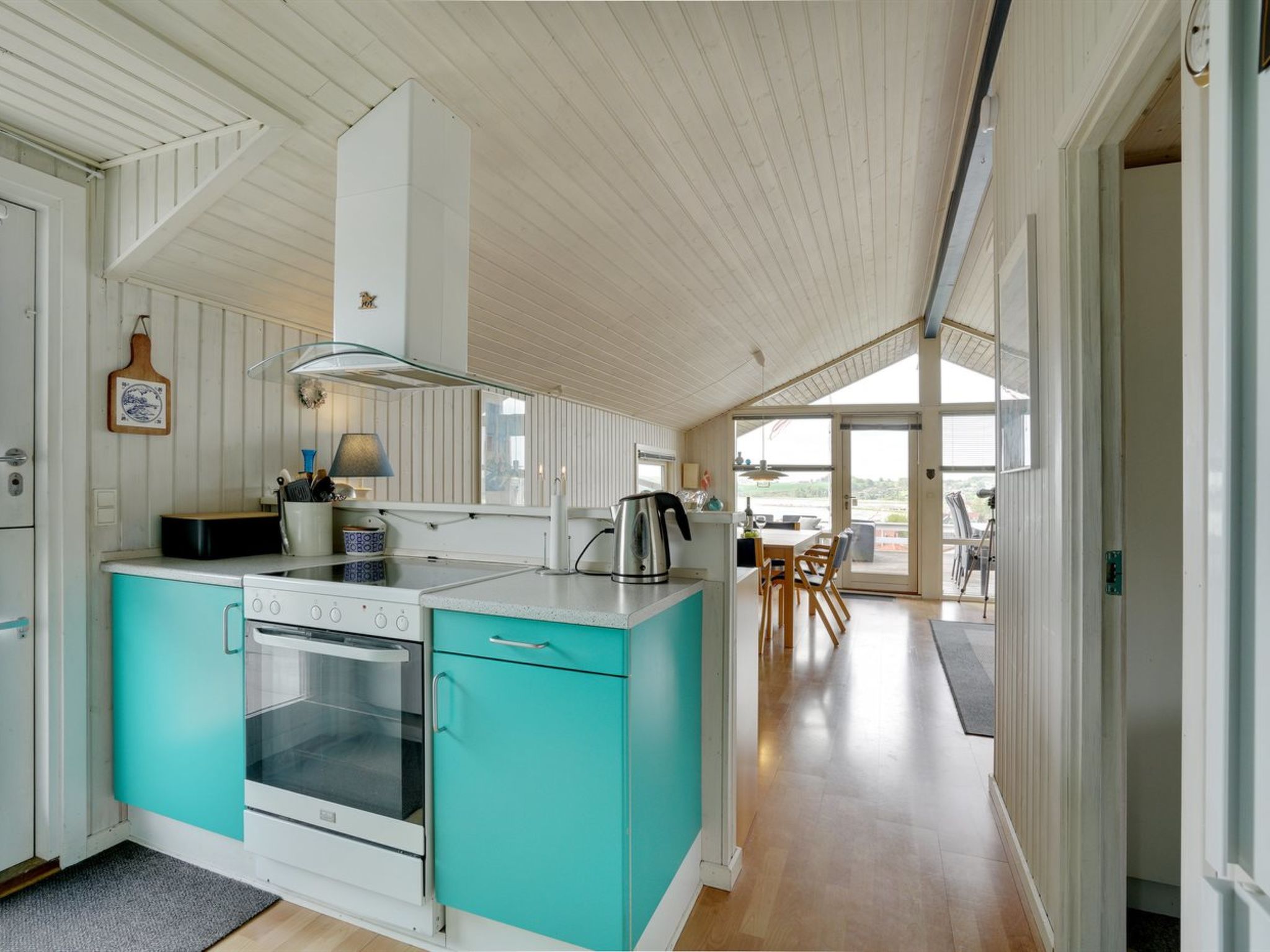 "Heimeram" - 150m from the sea-Drinnen
