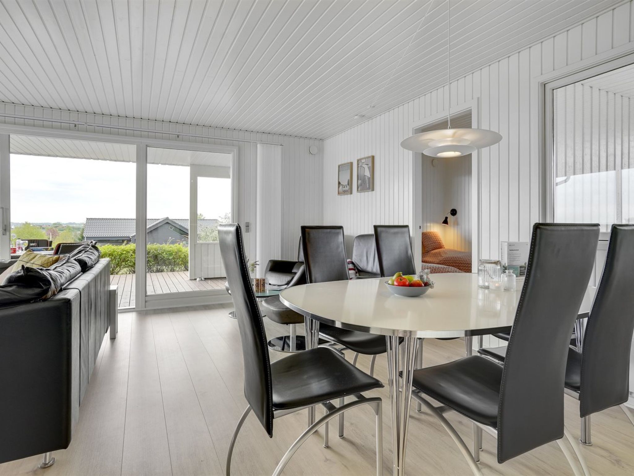 "Ankarl" - 700m from the sea - Binnen