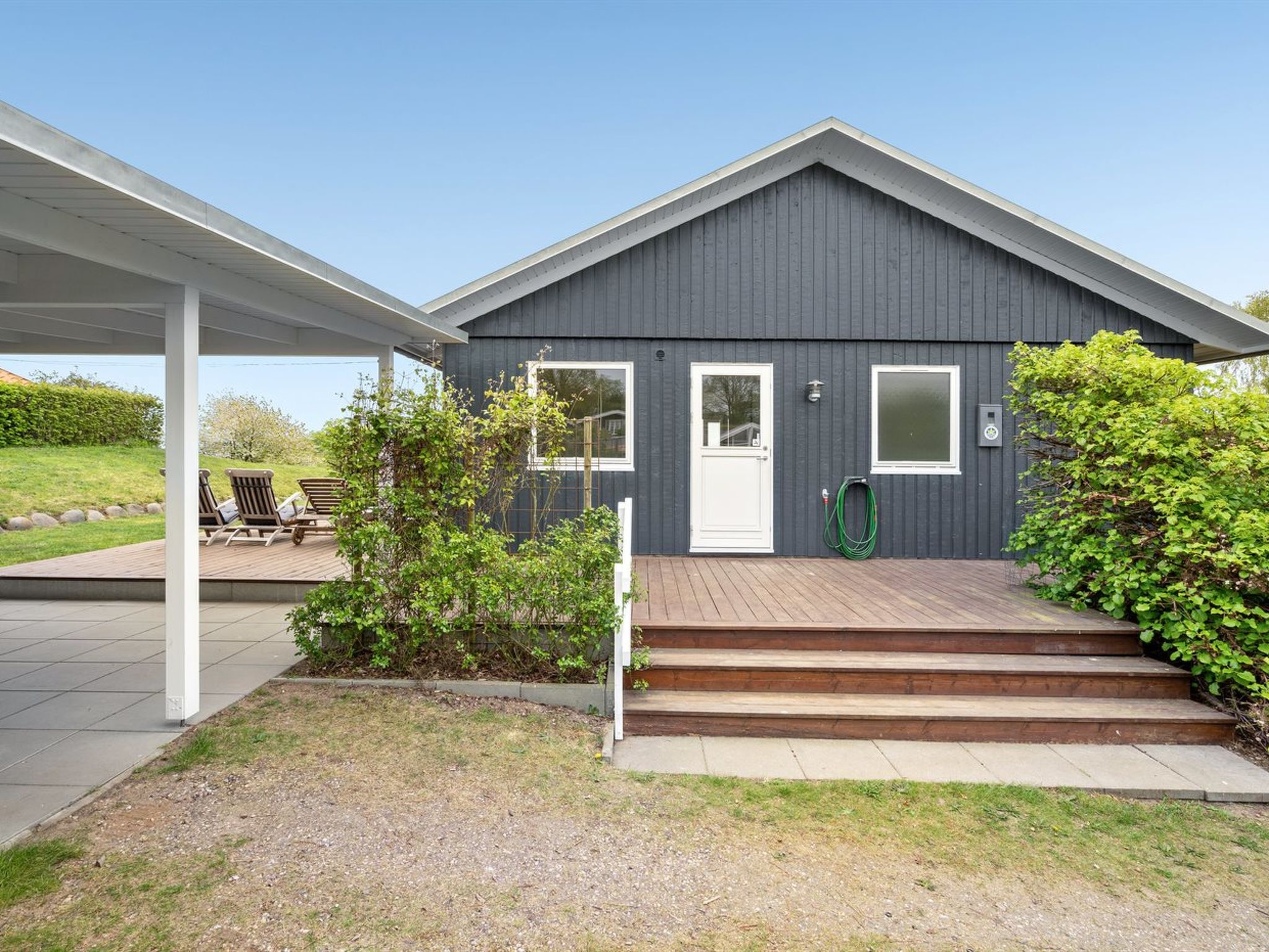 "Ankarl" - 700m from the sea - Buiten