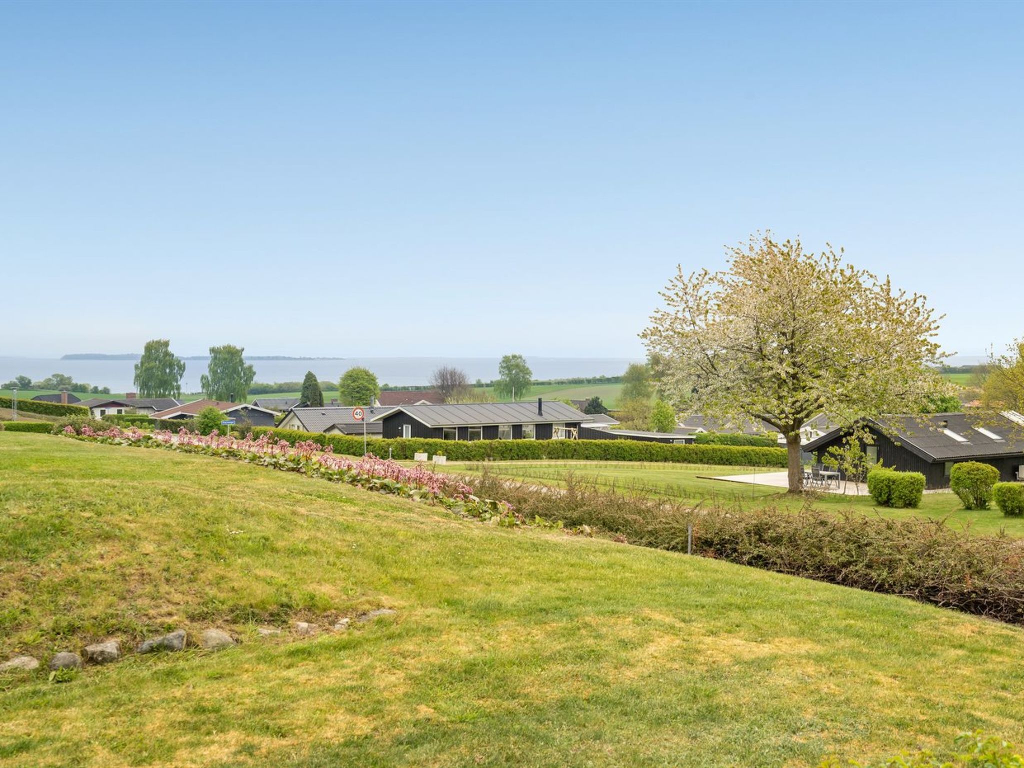 "Ankarl" - 700m from the sea - Buiten