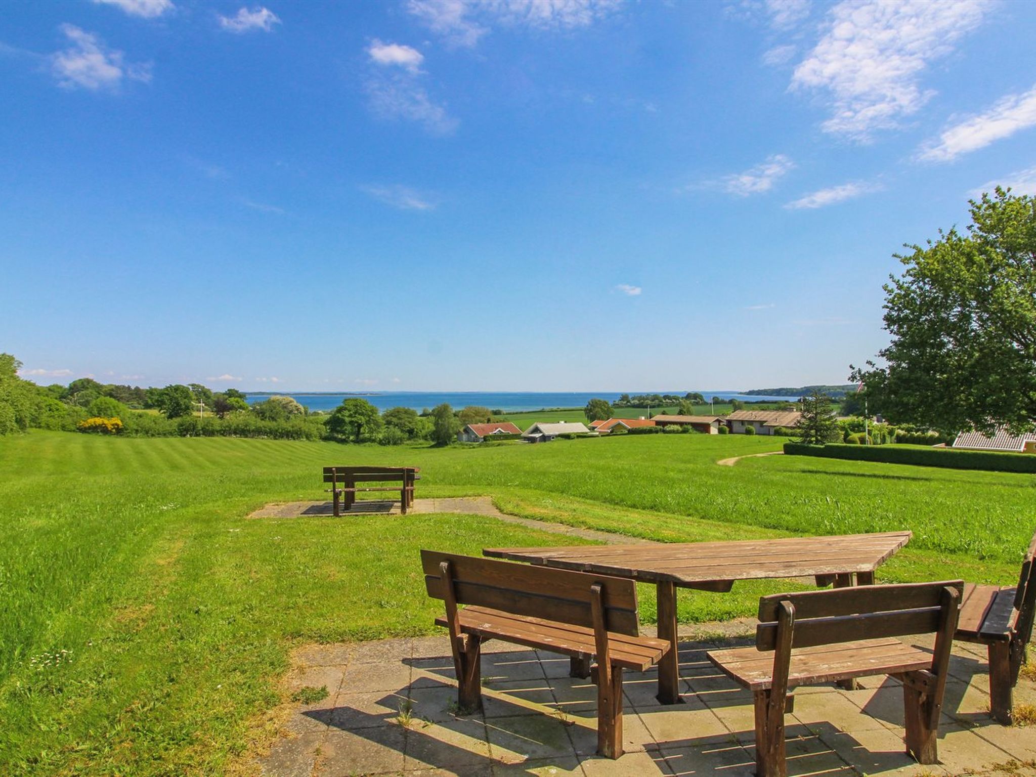 "Berglind" - 850m from the sea-Buiten
