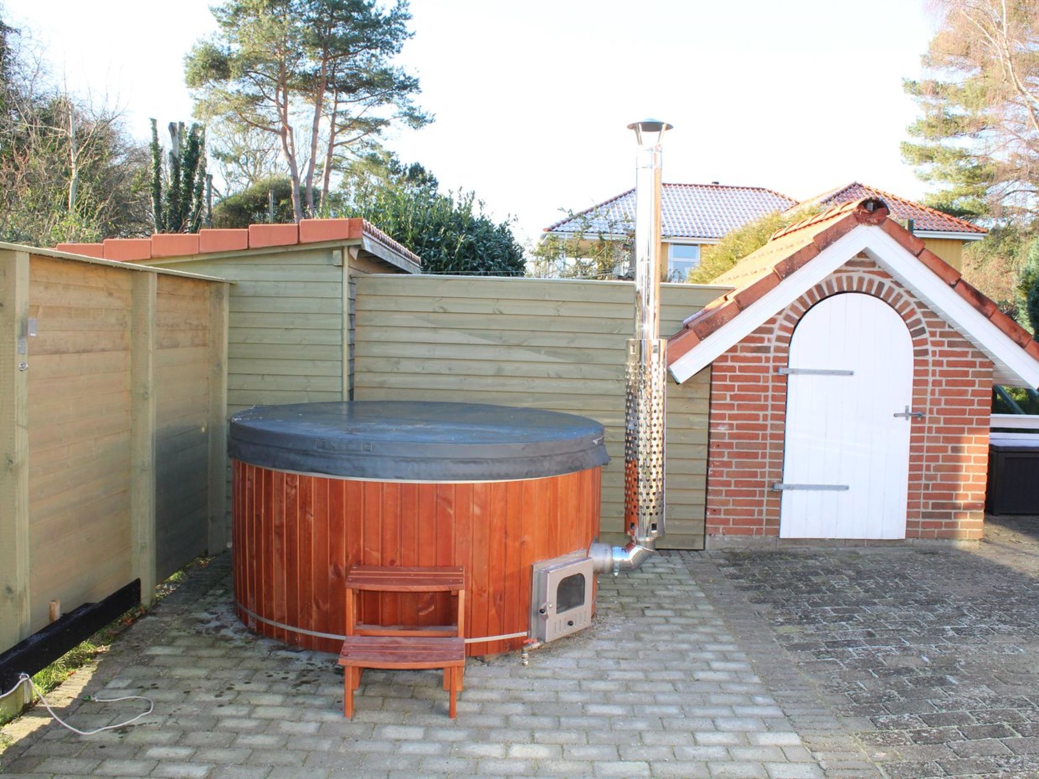 "Berglind" - 850m from the sea-Buiten