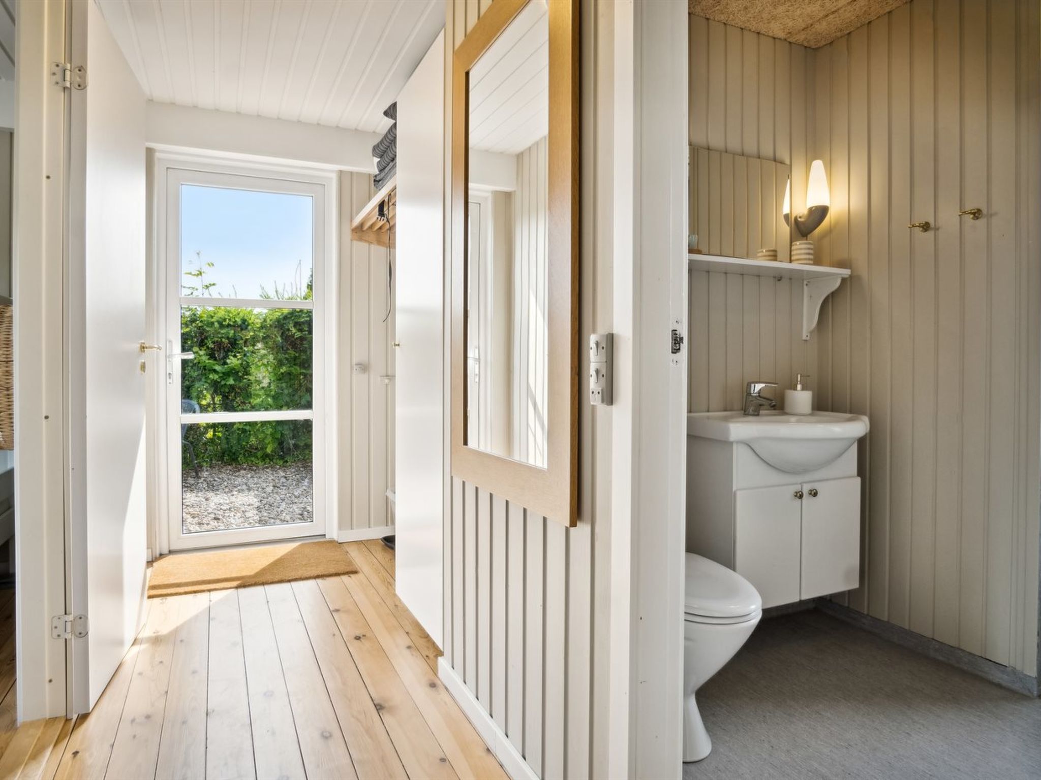 "Volmer" - 700m from the sea - Binnen