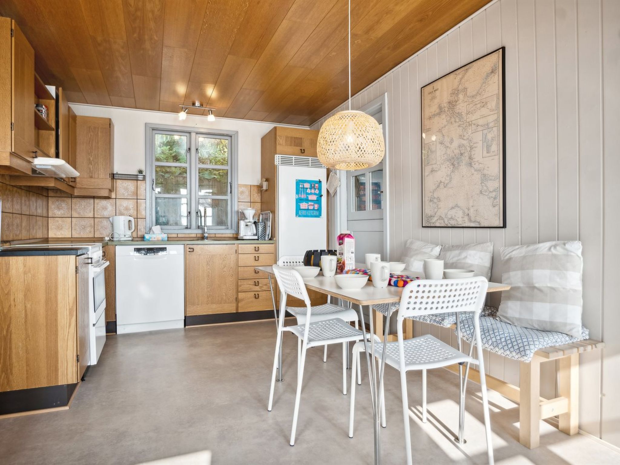 "Drifa" - 20m from the sea - Binnen