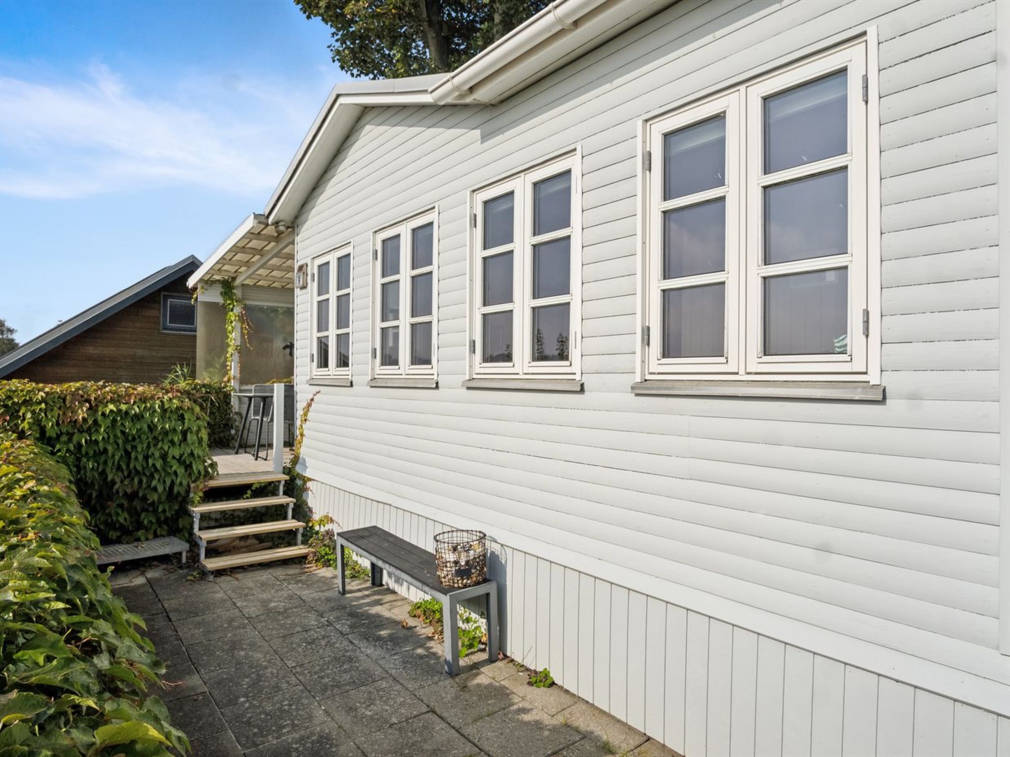 "Drifa" - 20m from the sea - Buiten