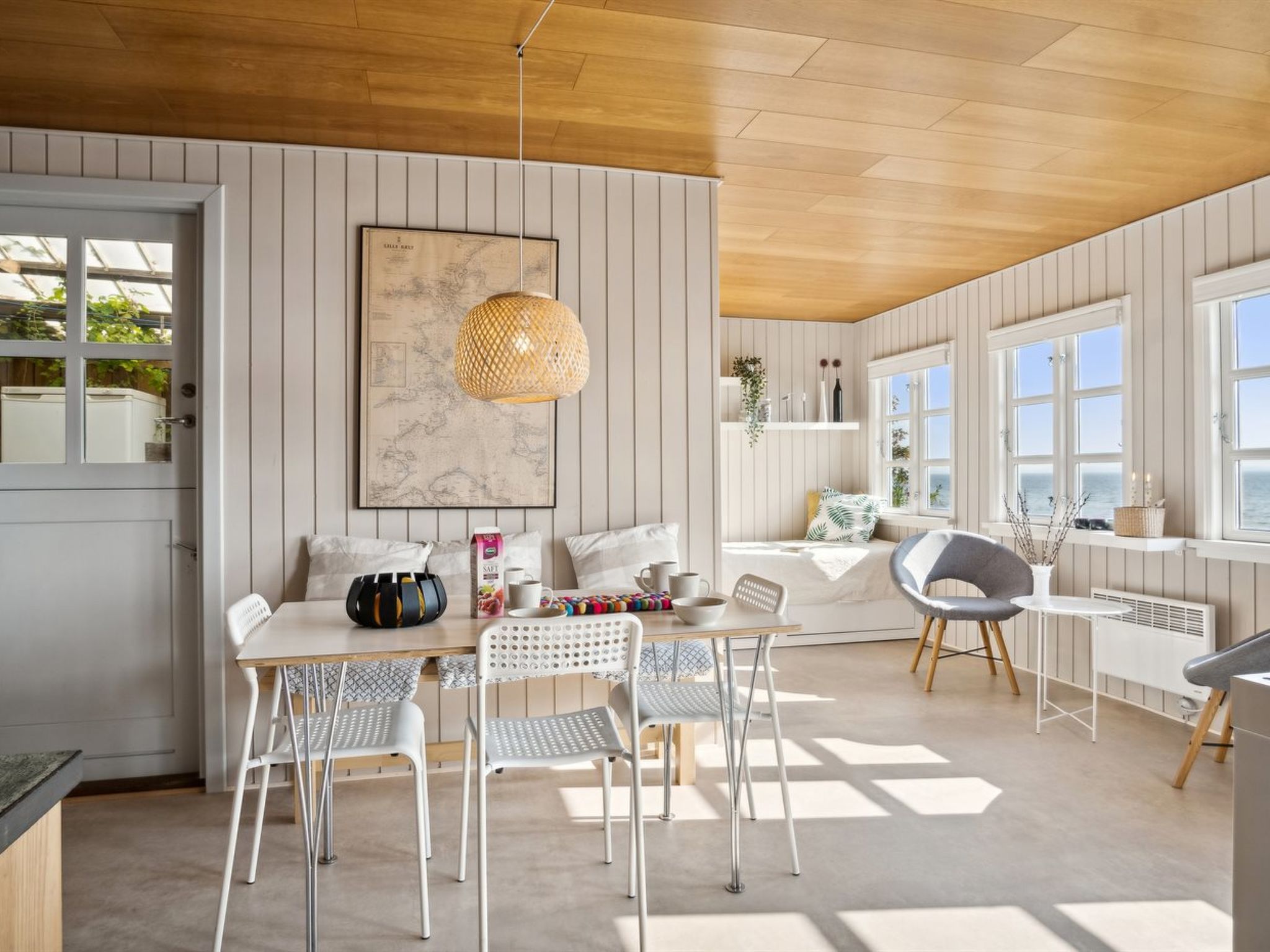 "Drifa" - 20m from the sea - Binnen