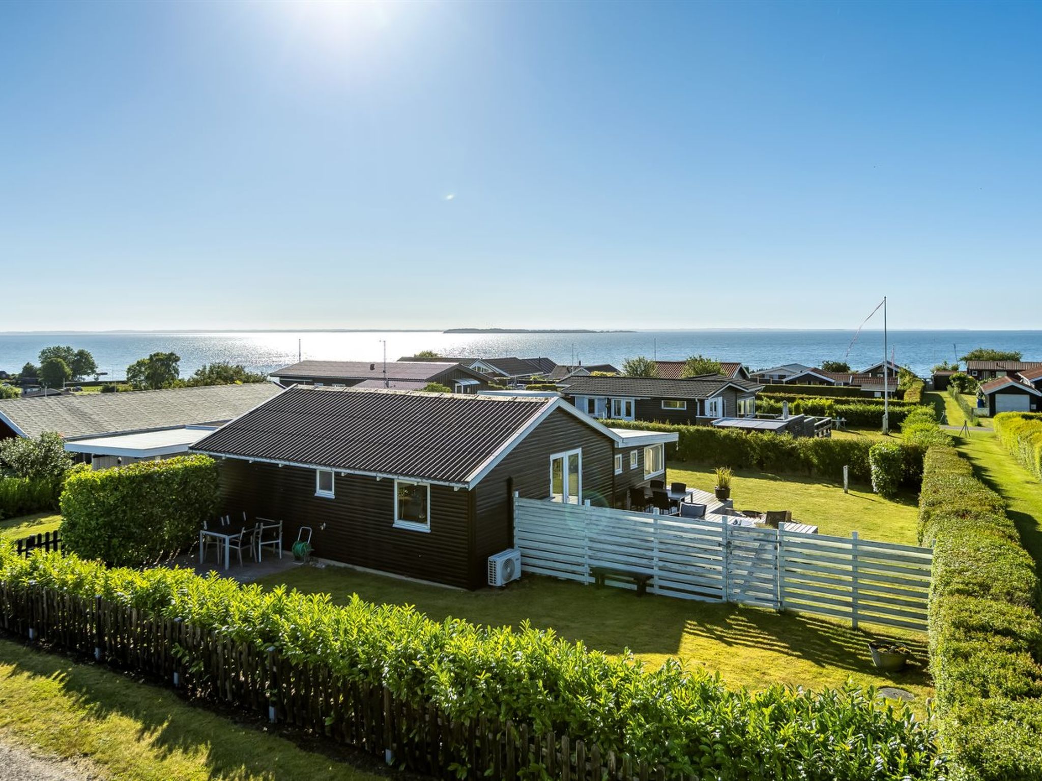 "Raymond" - 175m from the sea