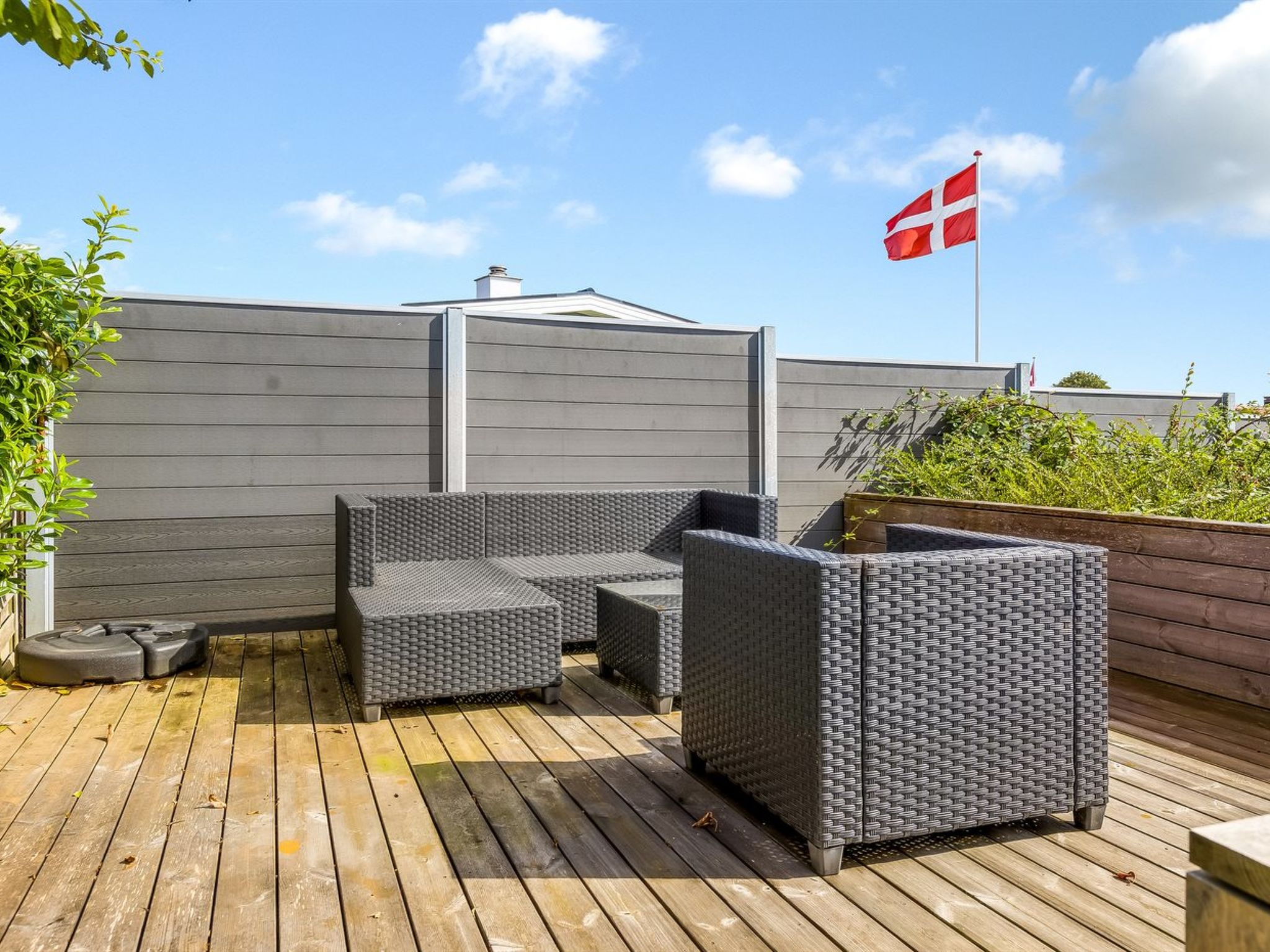 "Delan" - 75m from the sea-Draußen
