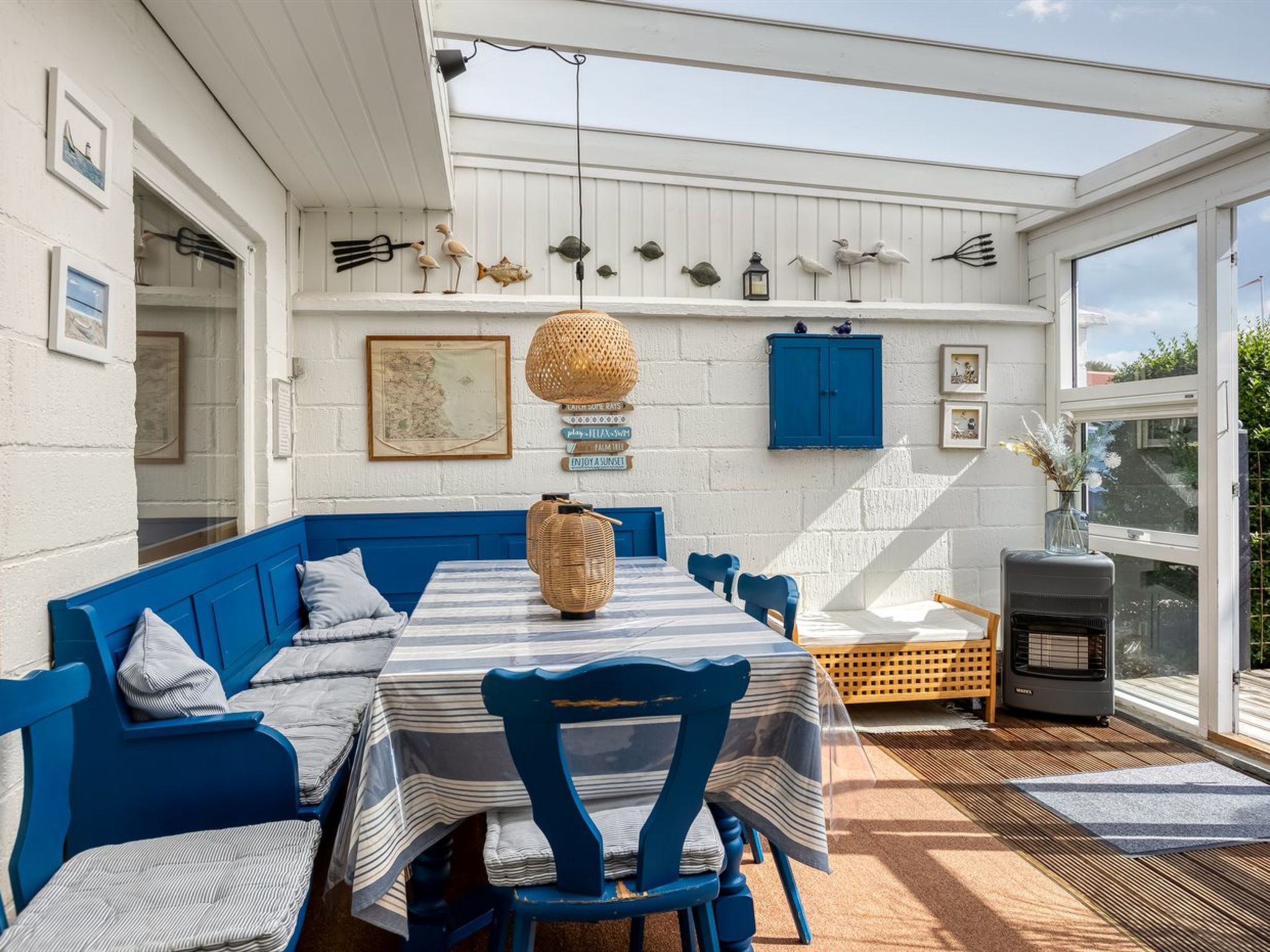 "Delan" - 75m from the sea-Drinnen