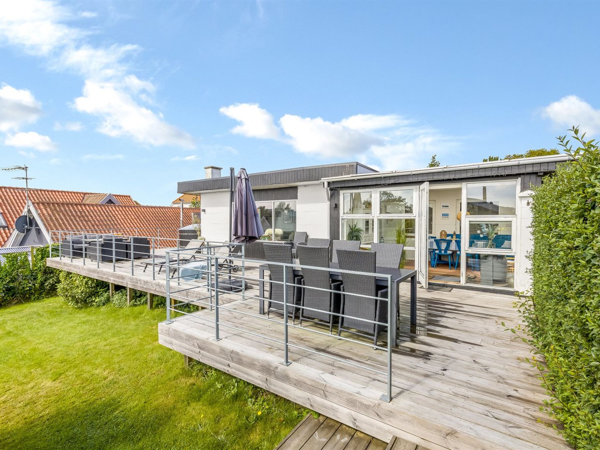 "Delan" - 75m from the sea-Draußen