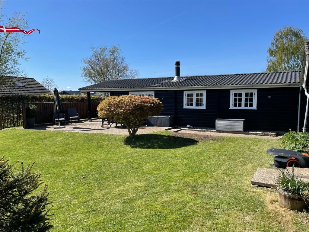 'Reimund' - 400m from the sea