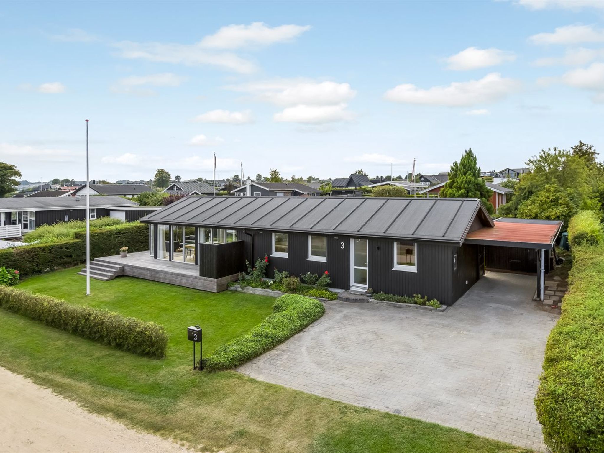 "Hubertina" - 75m from the sea - Buiten
