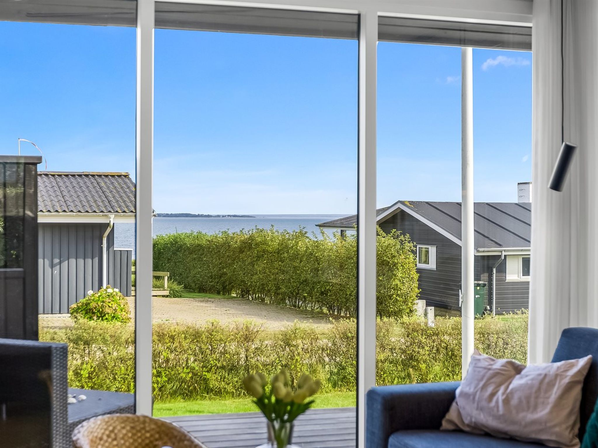 "Hubertina" - 75m from the sea-Buiten