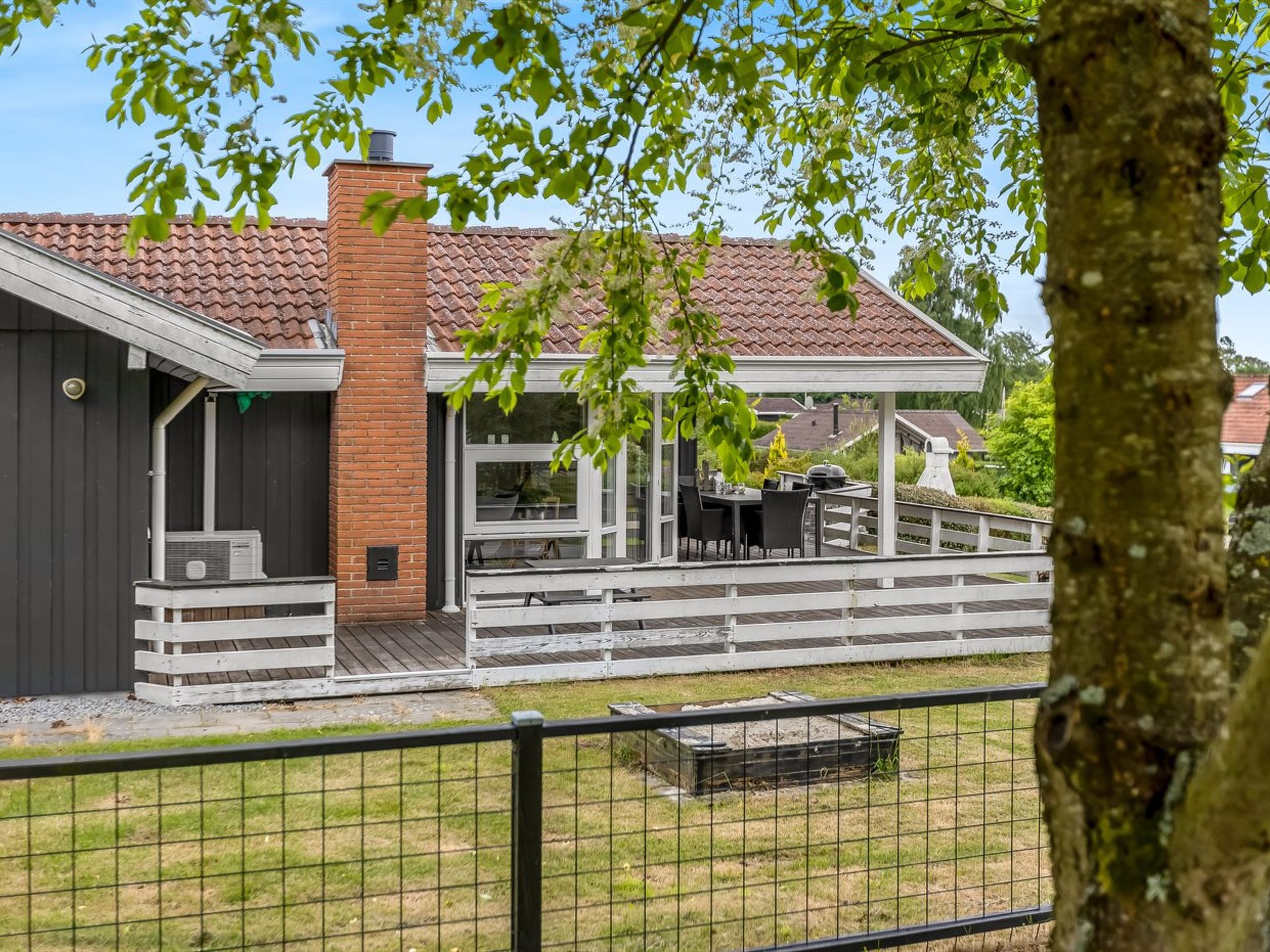 "Joonatan" - 900m from the sea-Outside