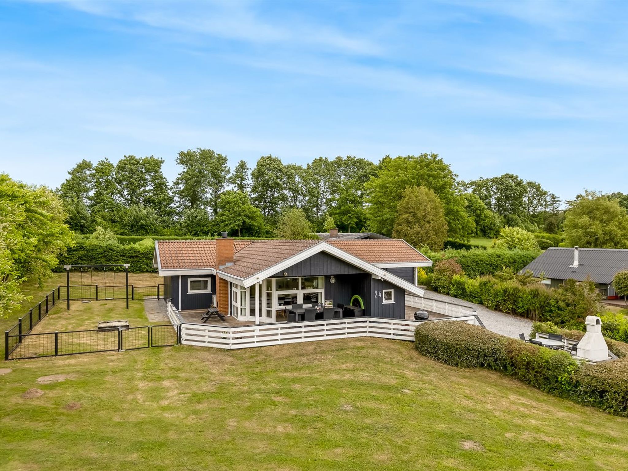 "Joonatan" - 900m from the sea