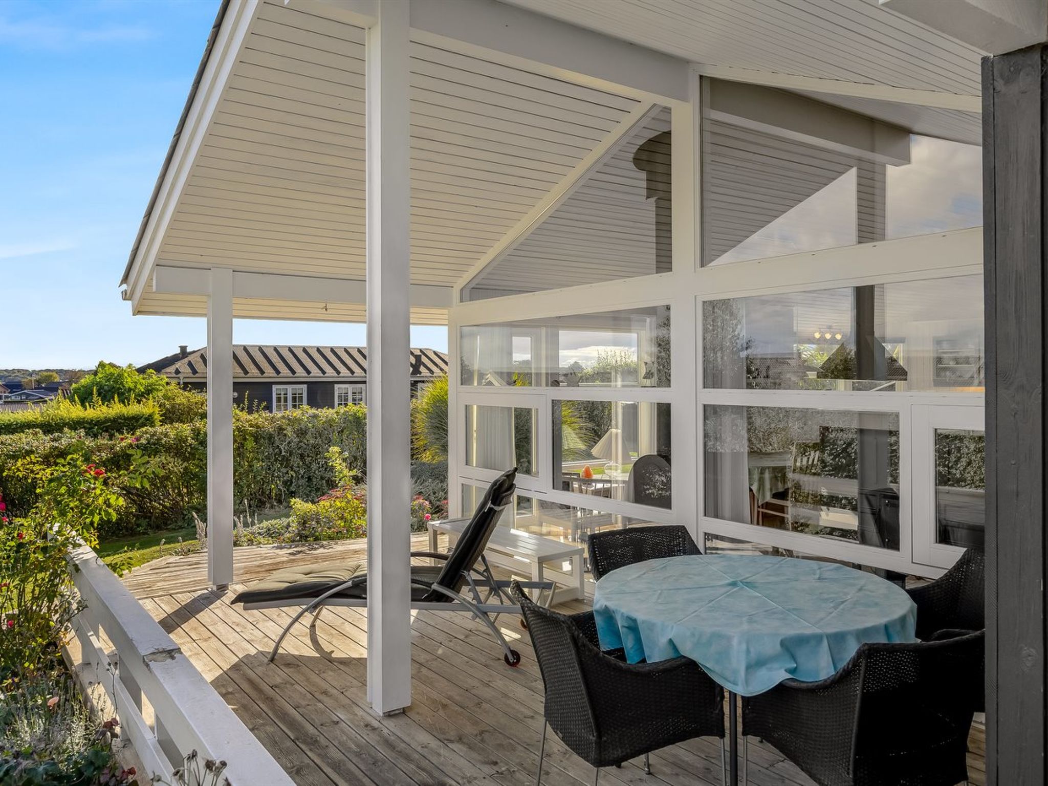 "Tjarven" - 350m from the sea