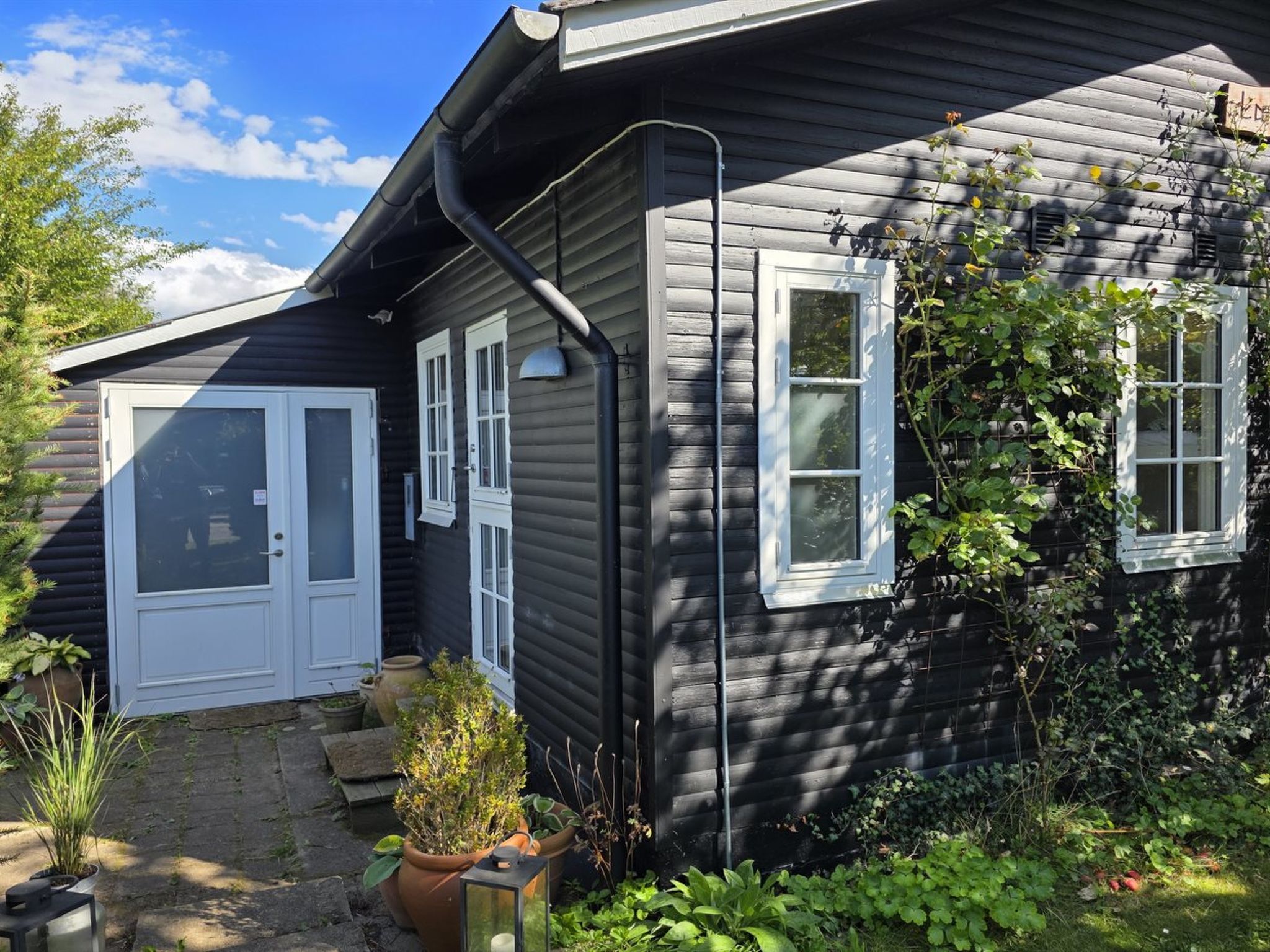 "Yvette" - 350m from the sea - Buiten