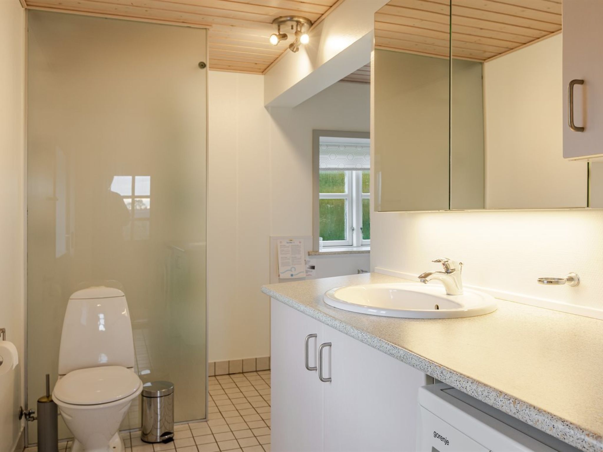 "Arvi" - 100m from the sea - Dedans