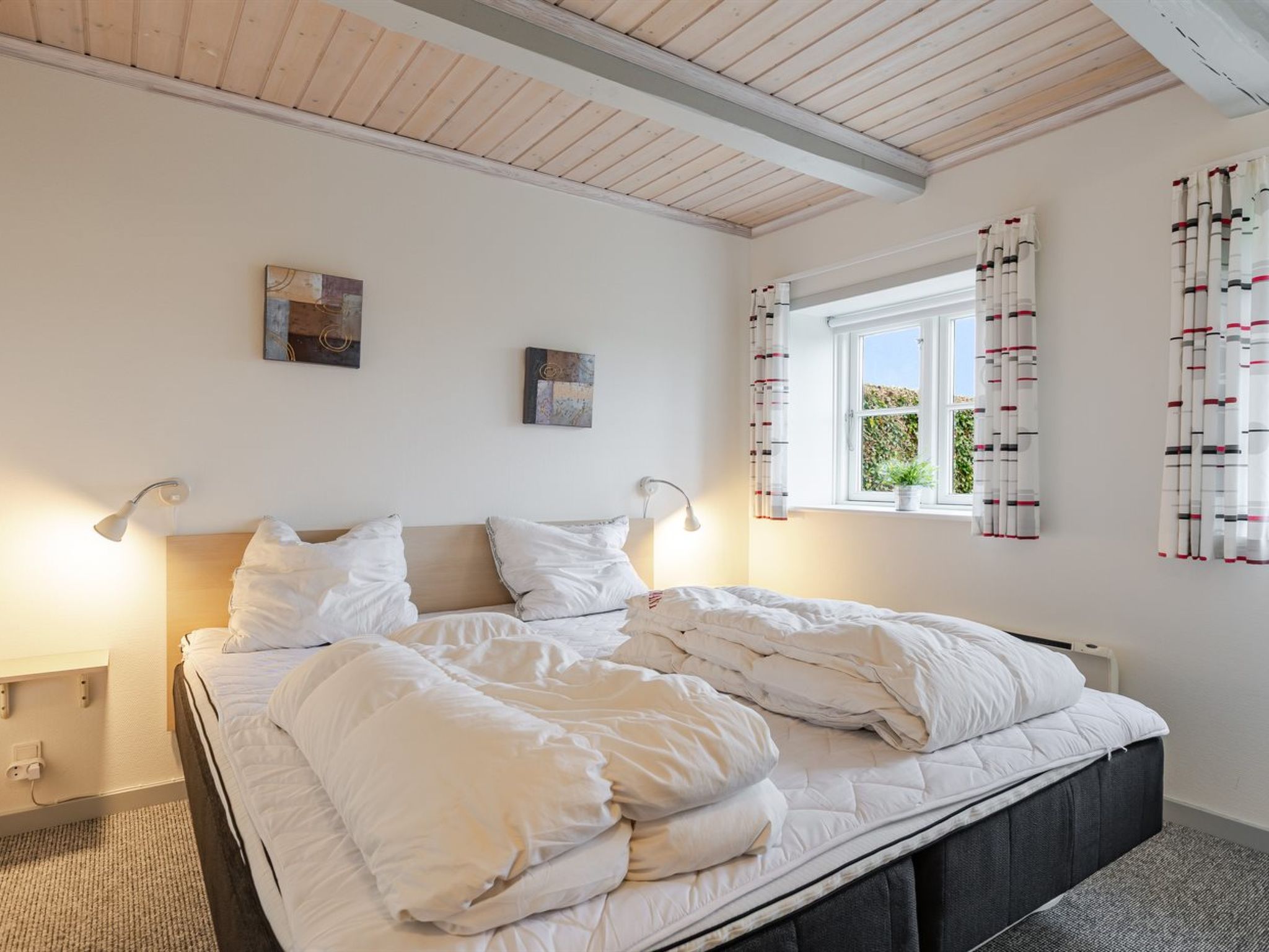 "Arvi" - 100m from the sea-Binnen