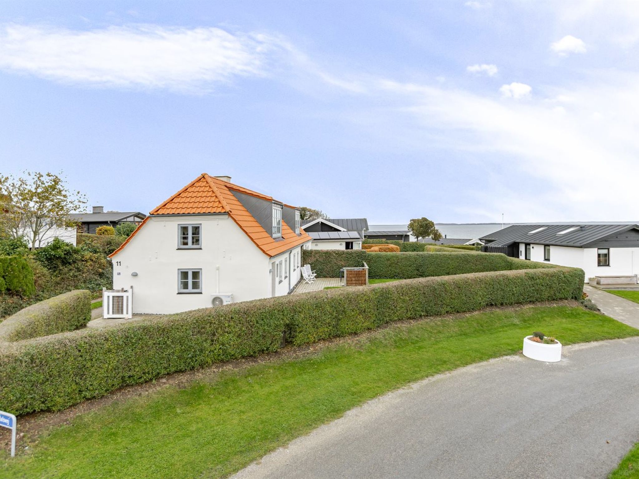 'Arvi' - 100m from the sea