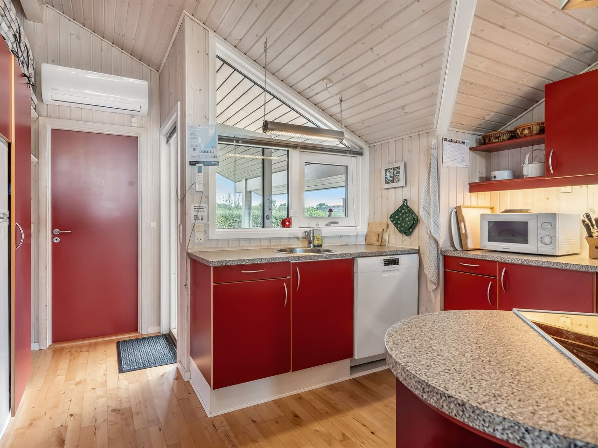 "Thorben" - 350m from the sea - Drinnen