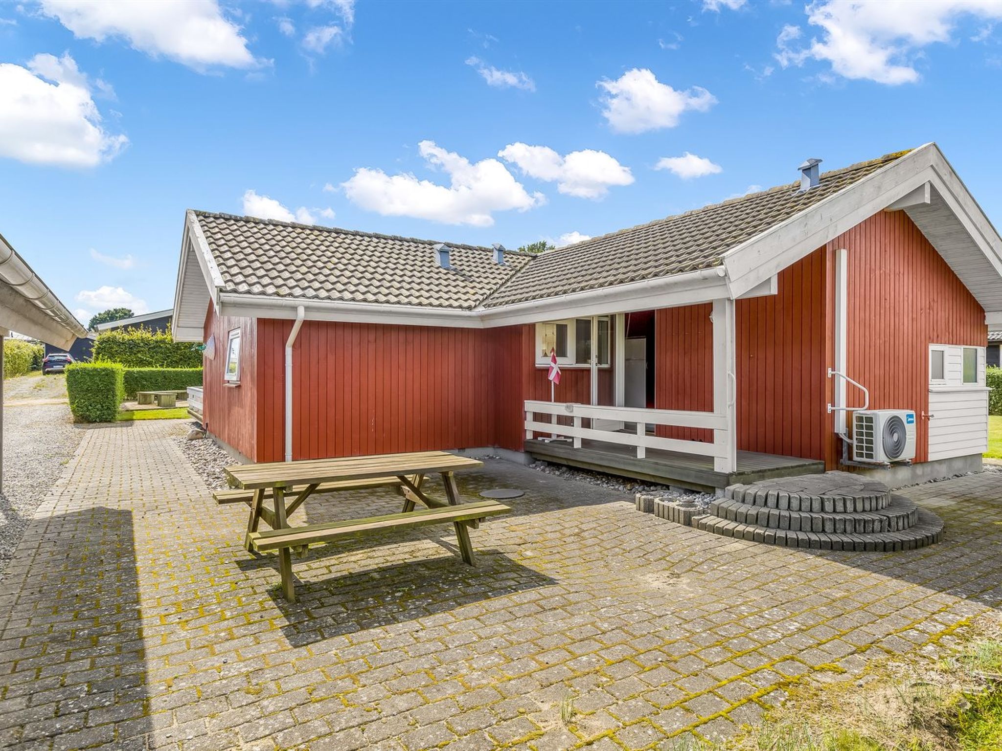 "Thorben" - 350m from the sea - Draußen