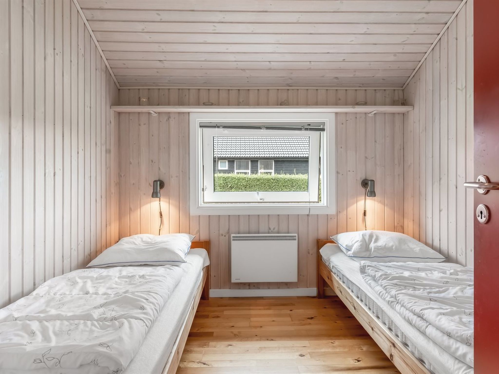 "Thorben" - 350m from the sea