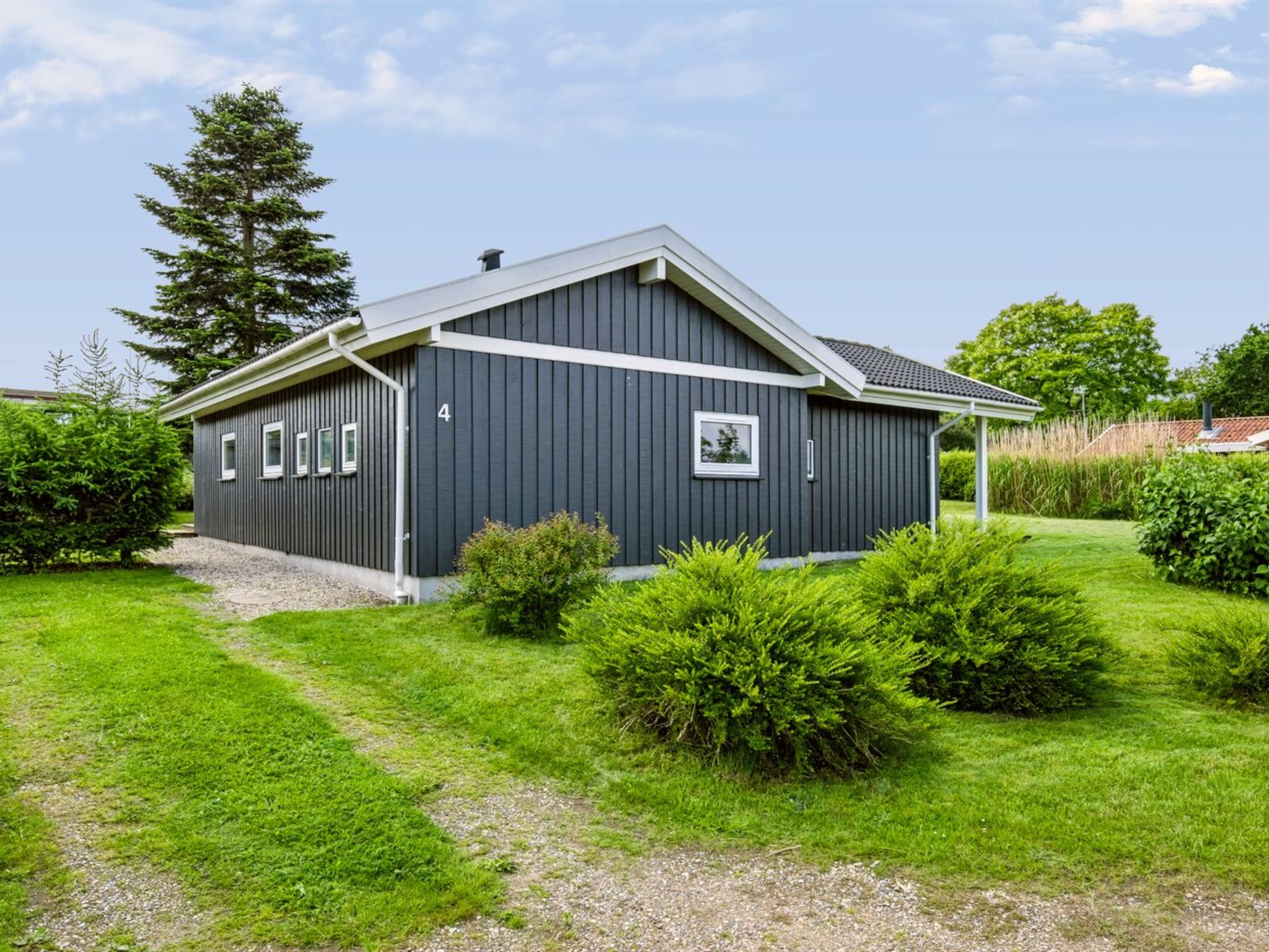 "Hedvig" - 500m from the sea - Buiten
