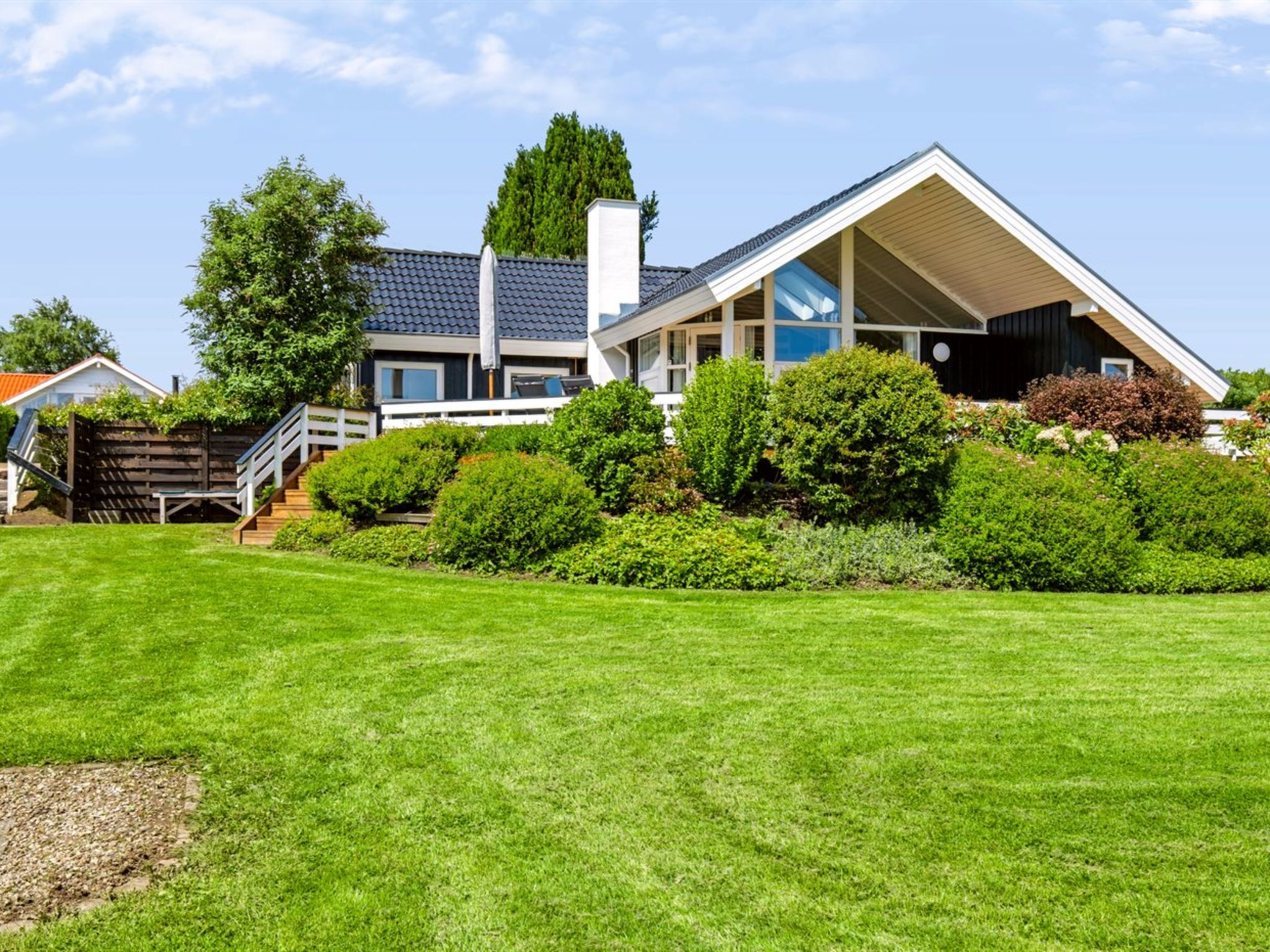 "Hélène" - 1.1km from the sea - Buiten