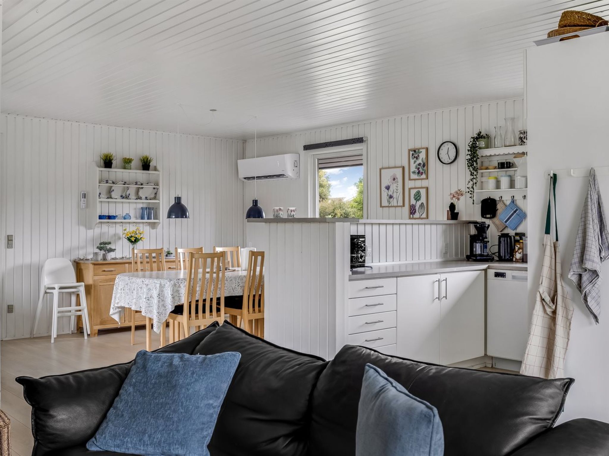 "Efrosina" - 600m from the sea - Binnen