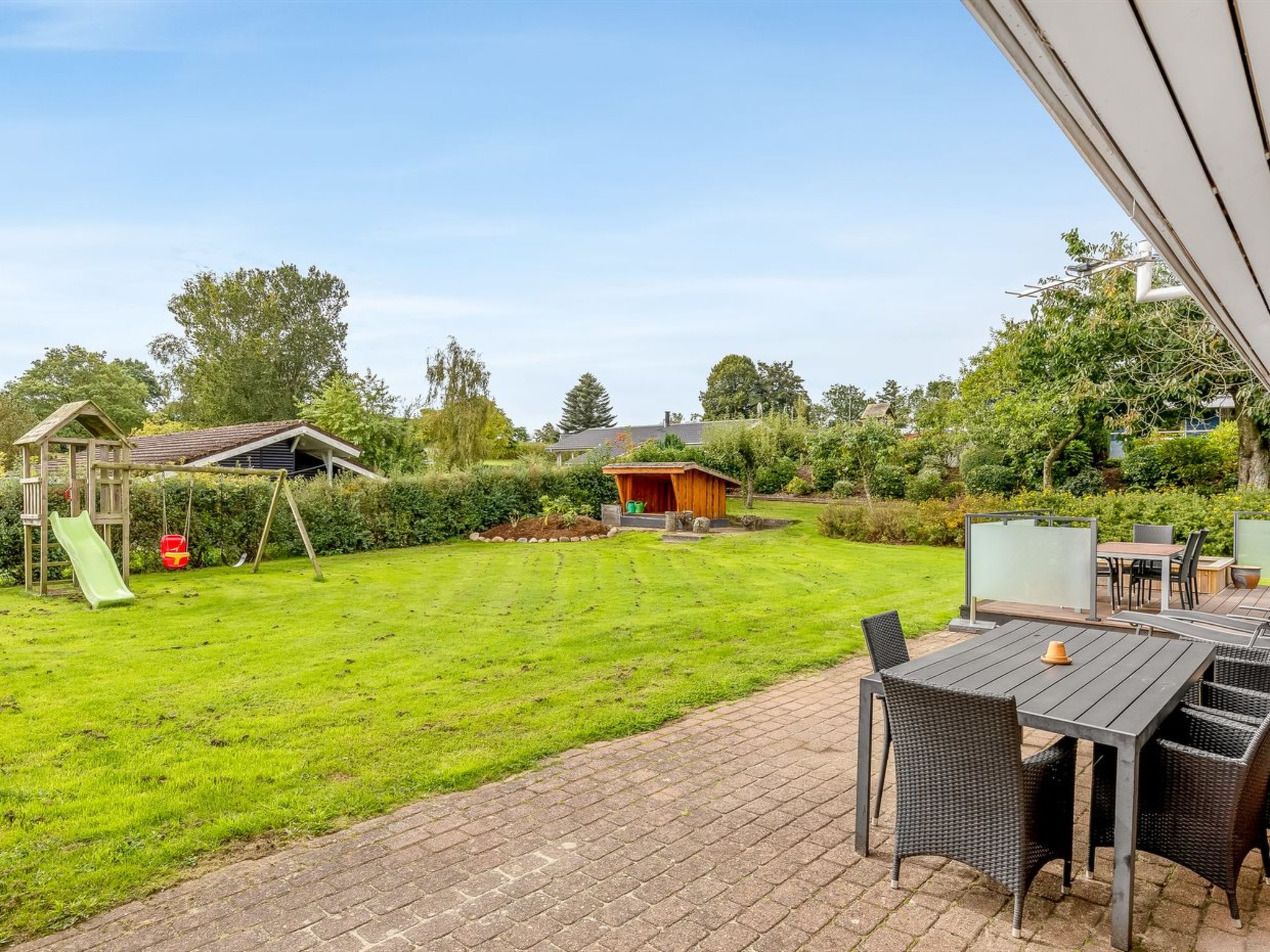 "Helrun" - 800m from the sea - Buiten