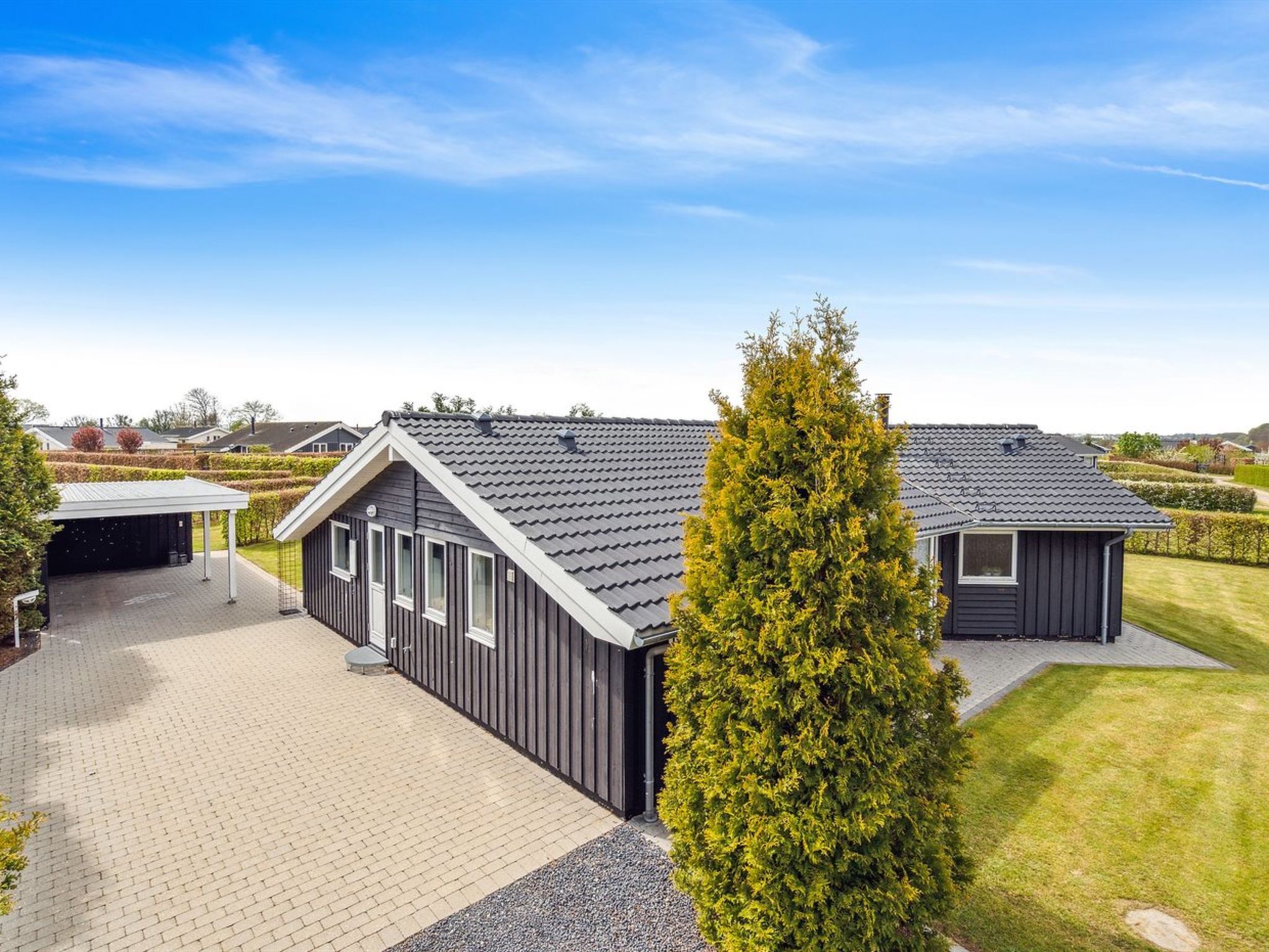 "Arnod" - 400m from the sea