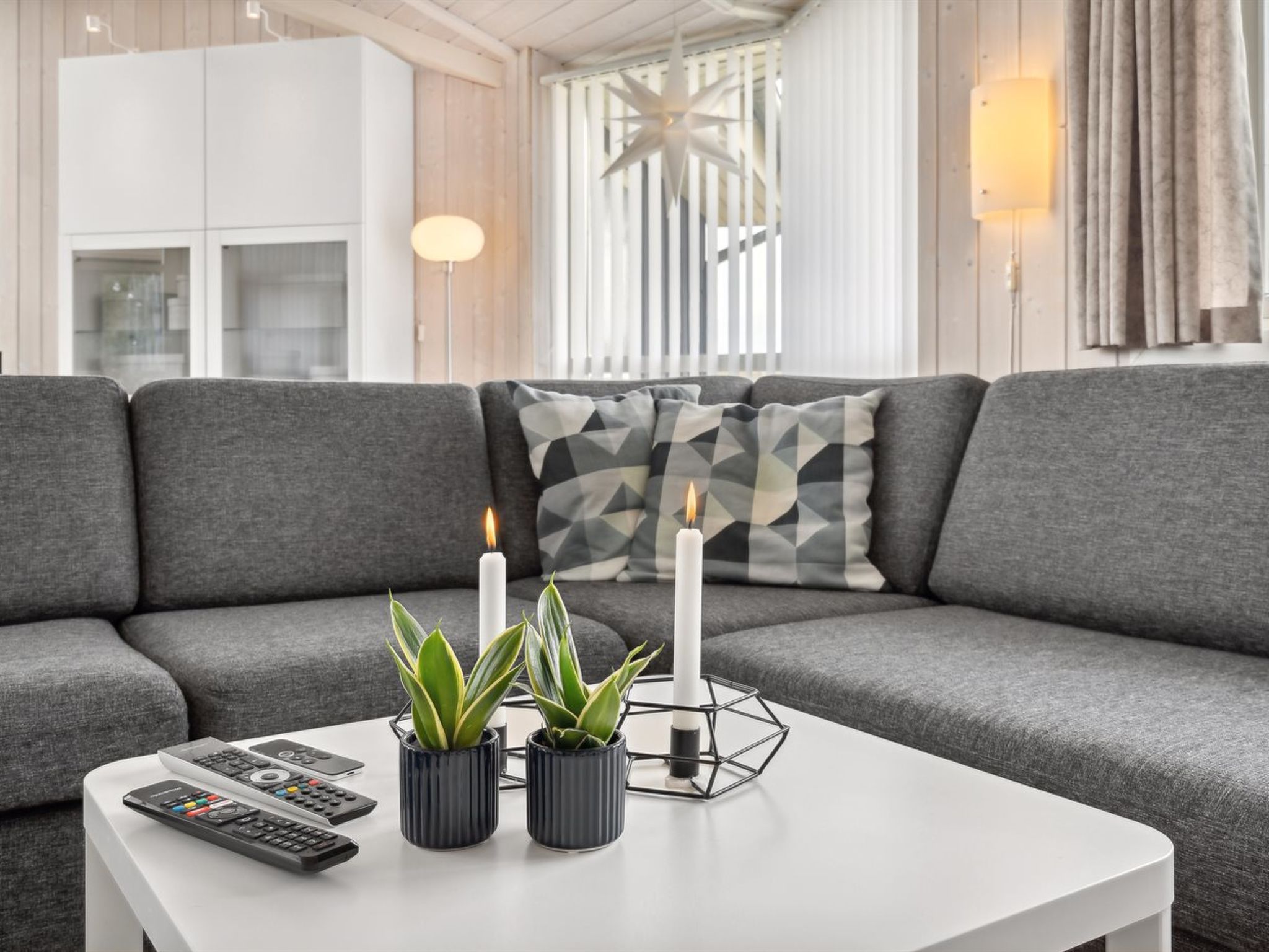 "Arnod" - 400m from the sea-Binnen