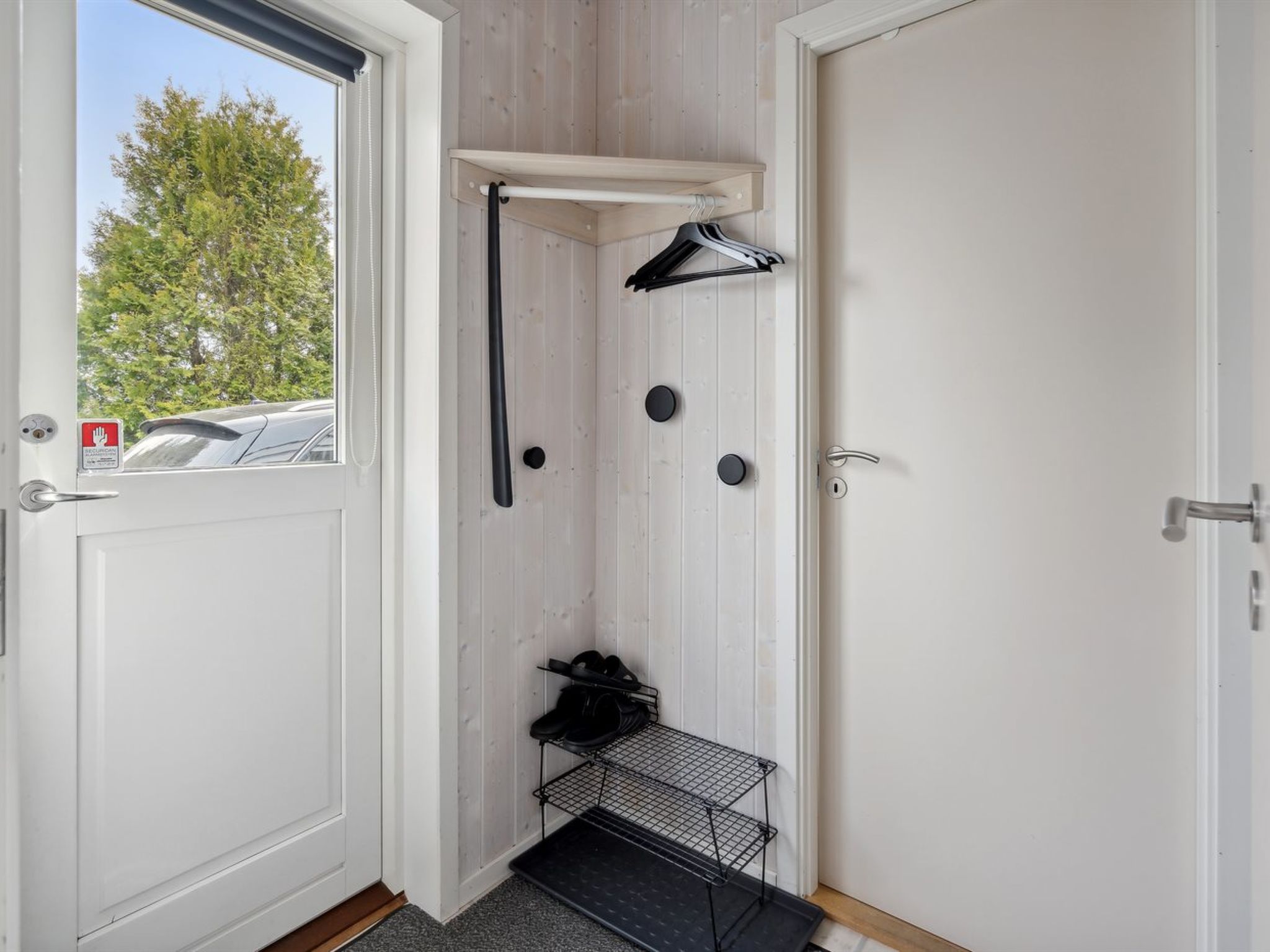 "Arnod" - 400m from the sea-Binnen