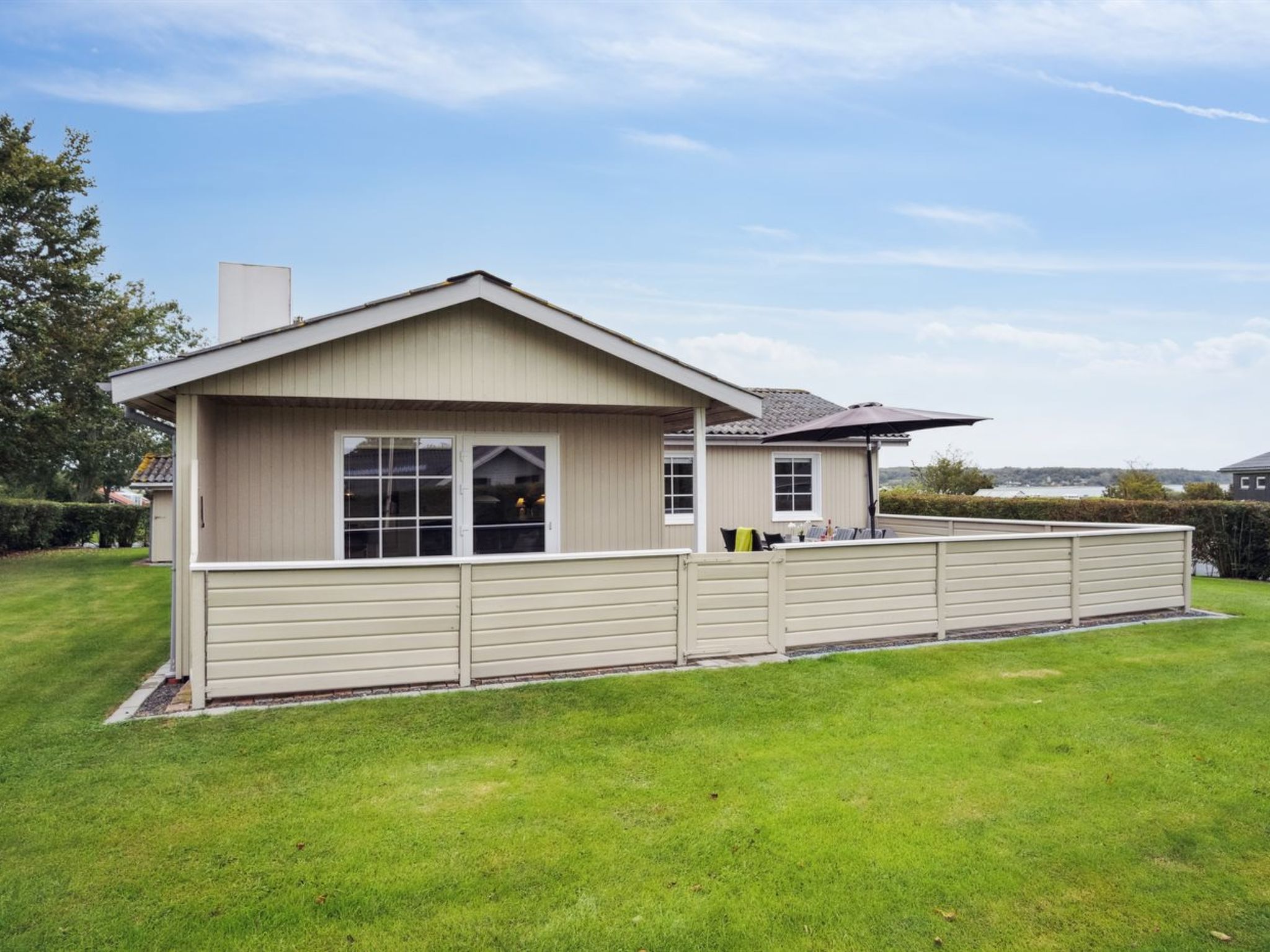 "Haralda" - 300m from the sea - Buiten