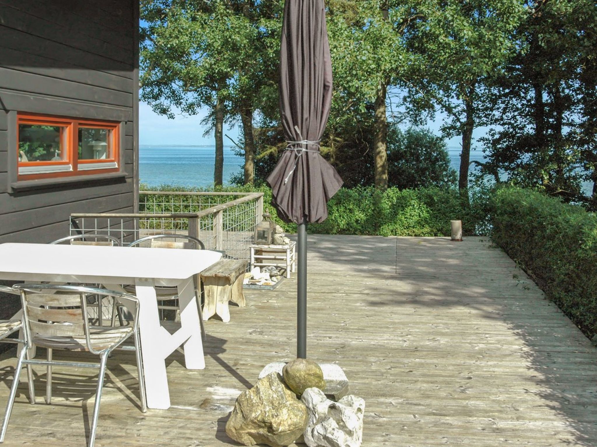 "Pirjo" - 50m from the sea